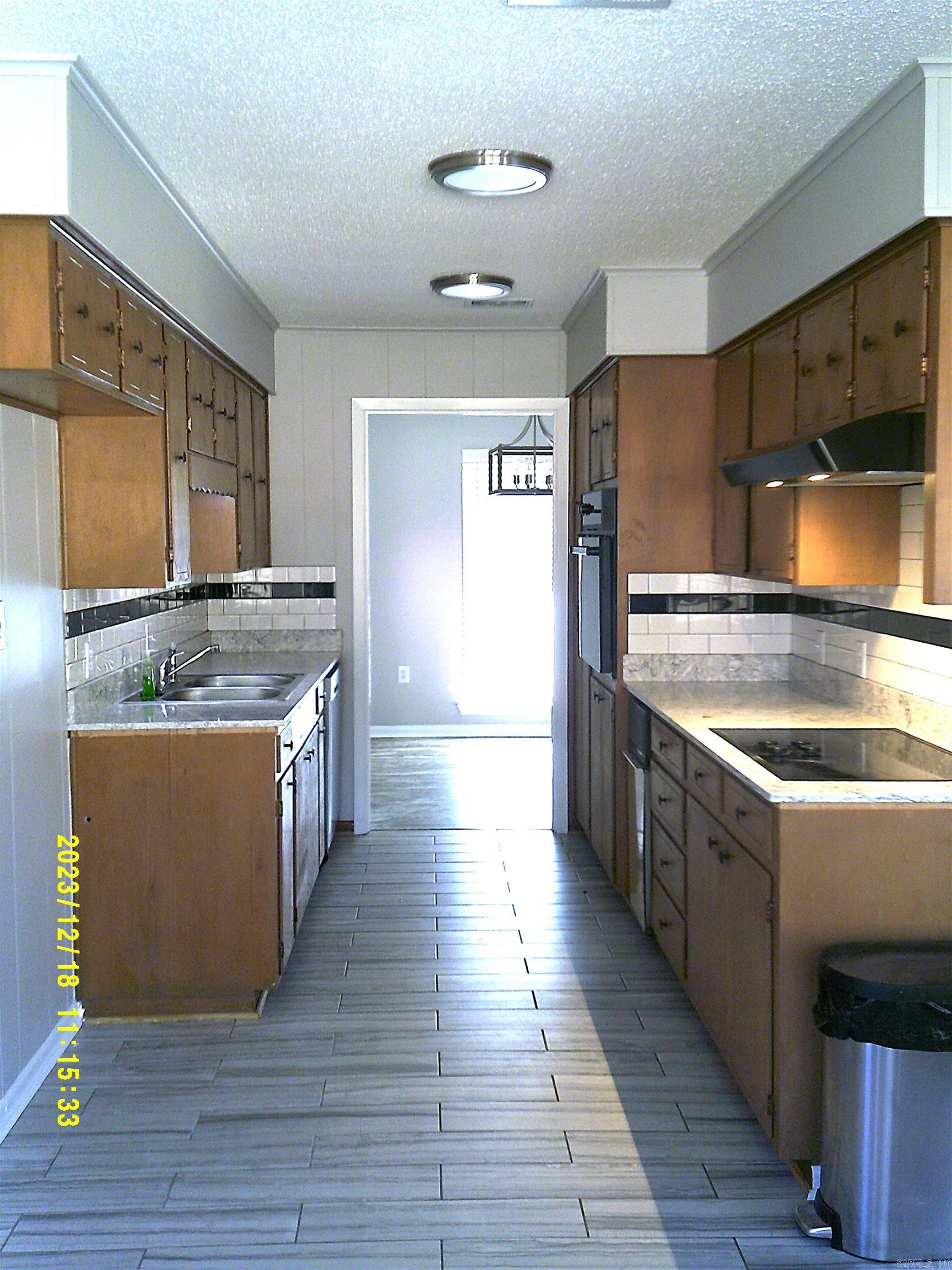 HIDDEN VALLEY ESTATES - Residential