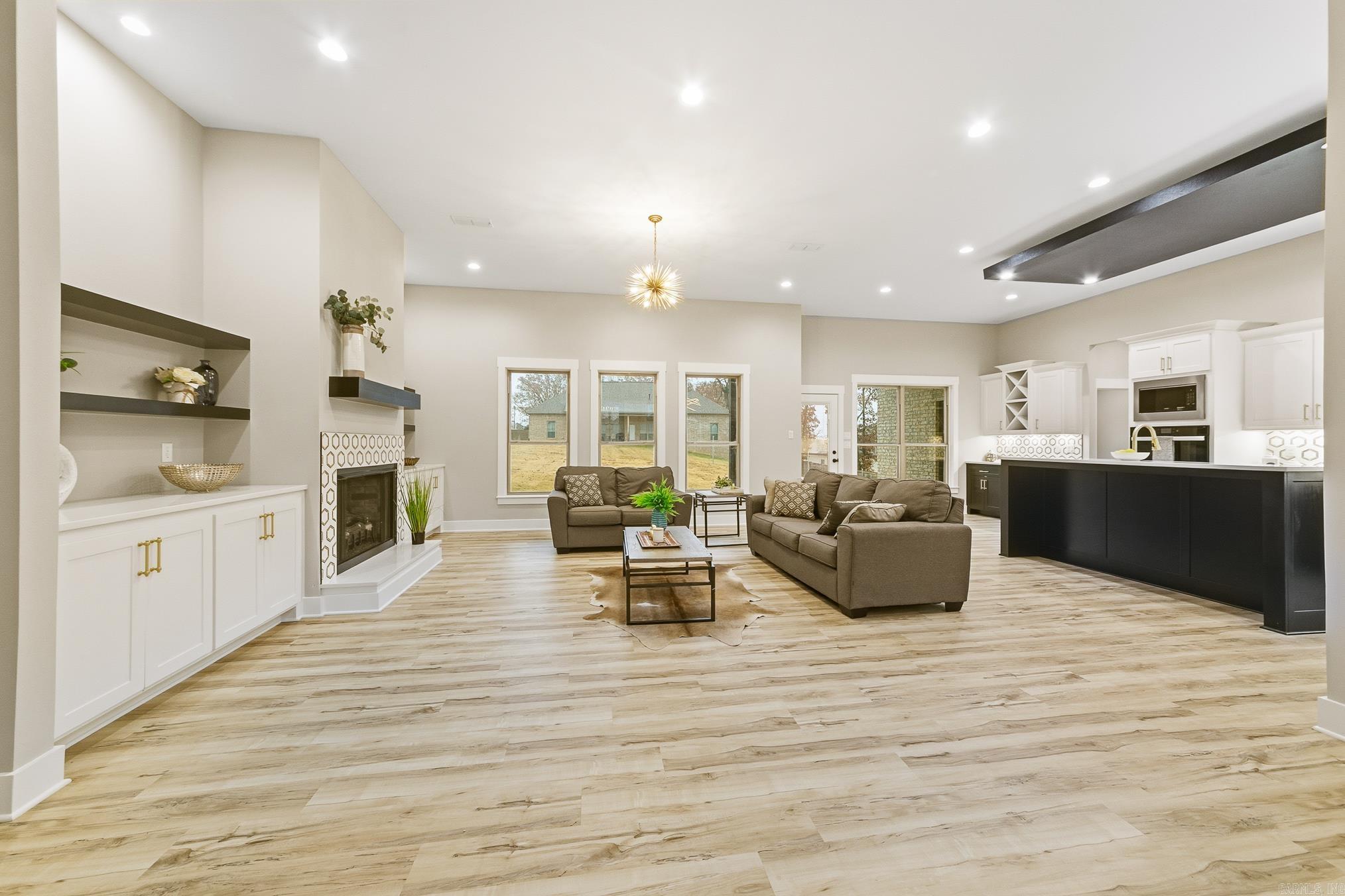 GREYSTONE - Residential