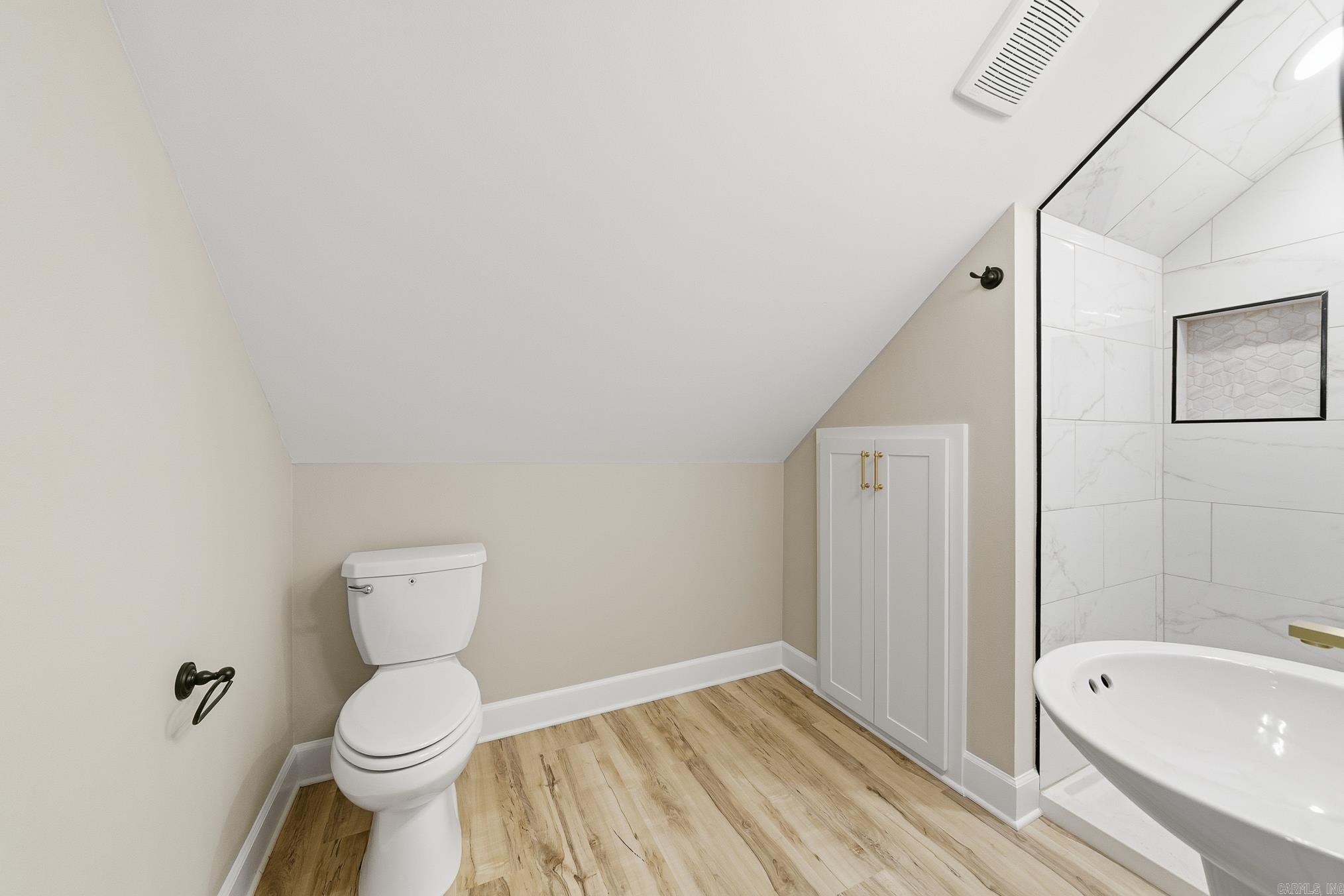 GREYSTONE - Residential