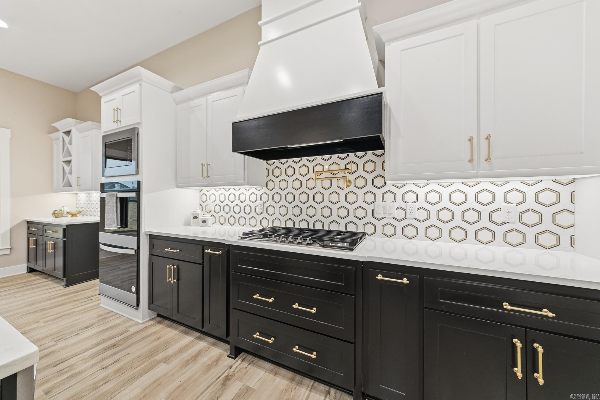 GREYSTONE - Residential