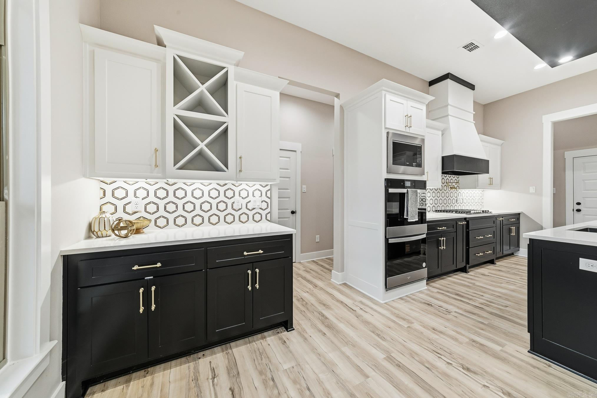 GREYSTONE - Residential