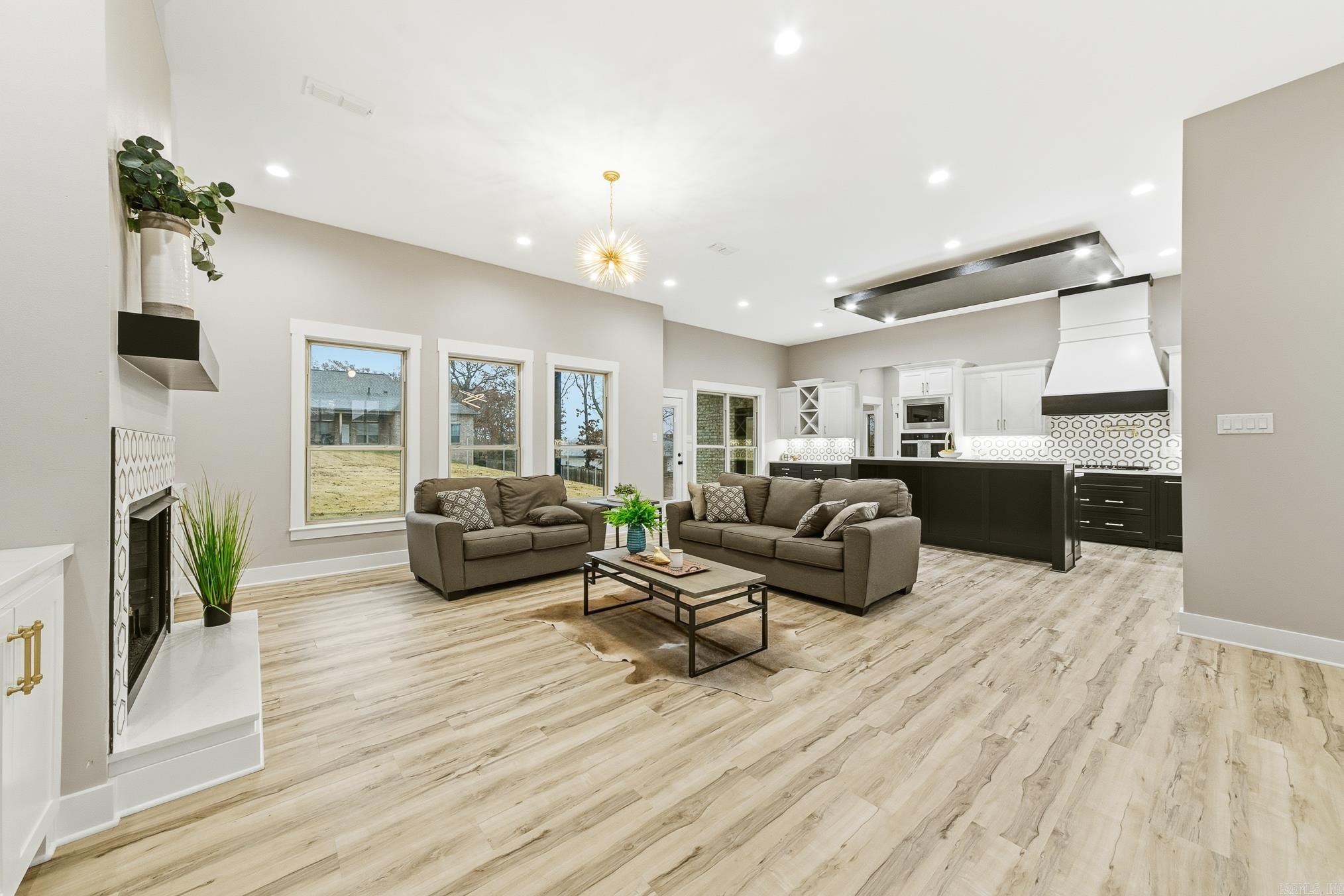 GREYSTONE - Residential