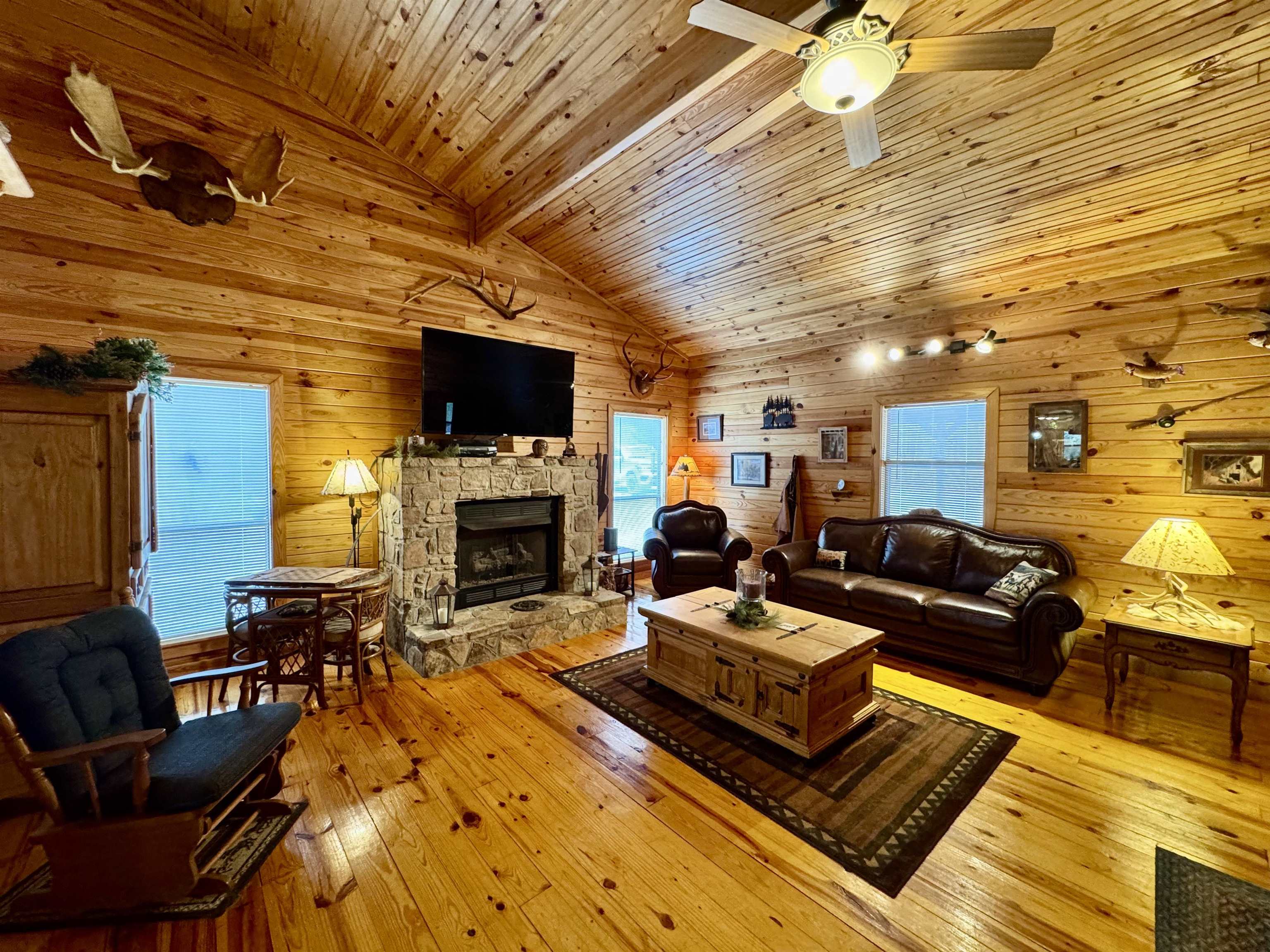 HIGHTOP - Residential