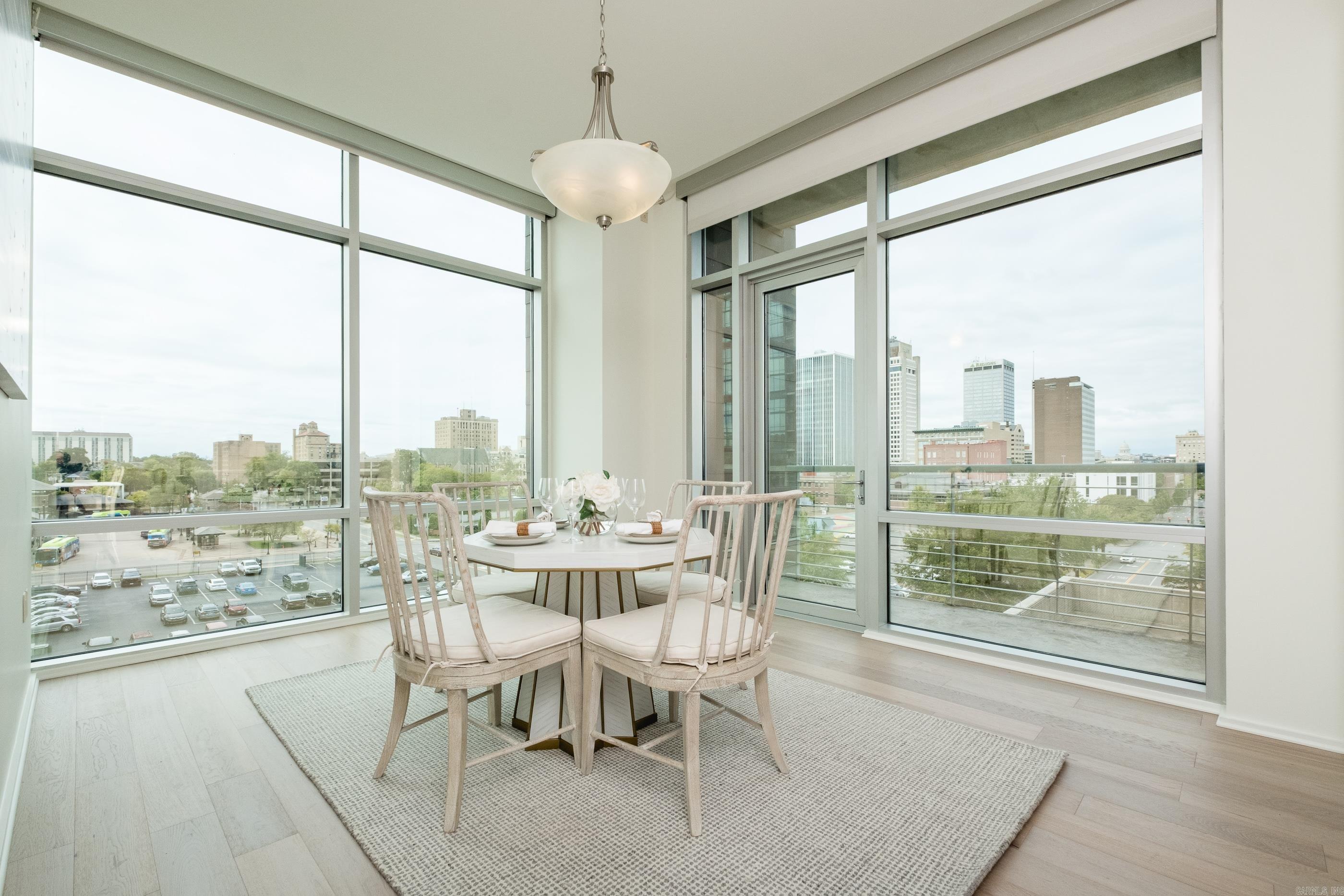 300 THIRD HPR - Residential