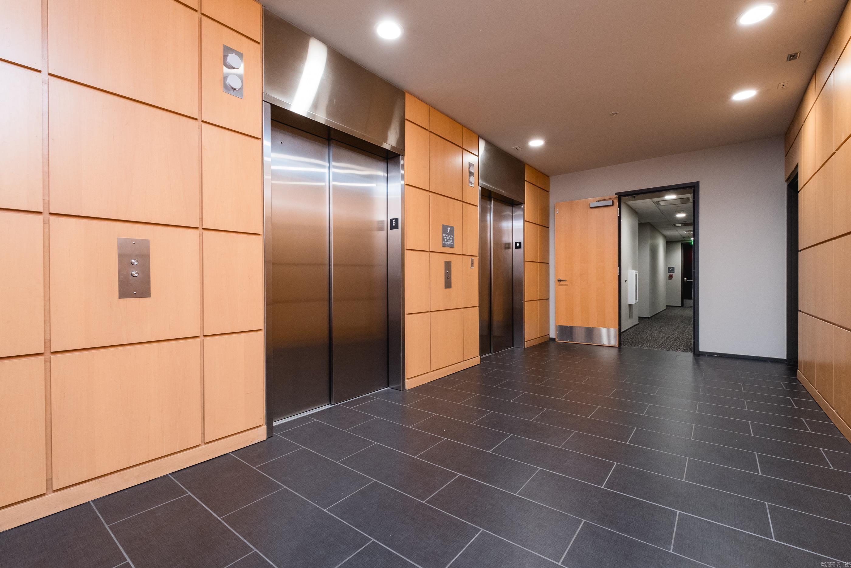 300 THIRD HPR - Residential