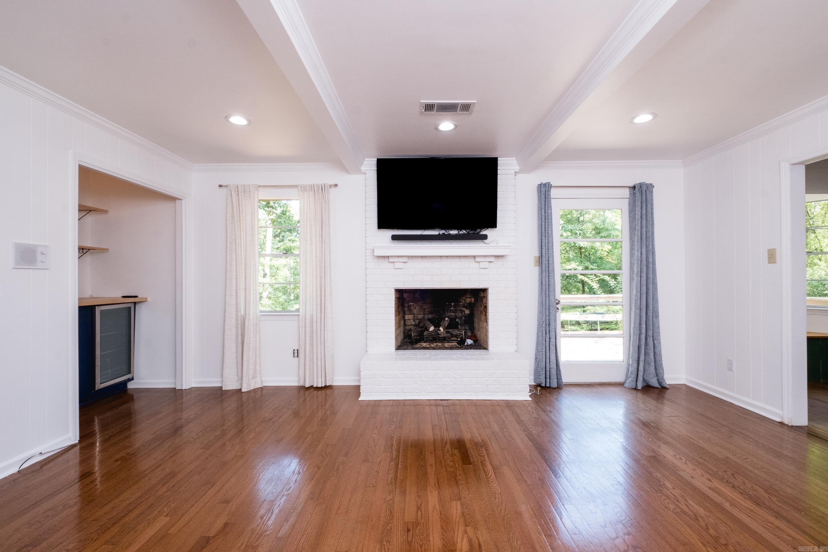 Leawood Manor 1st - Residential