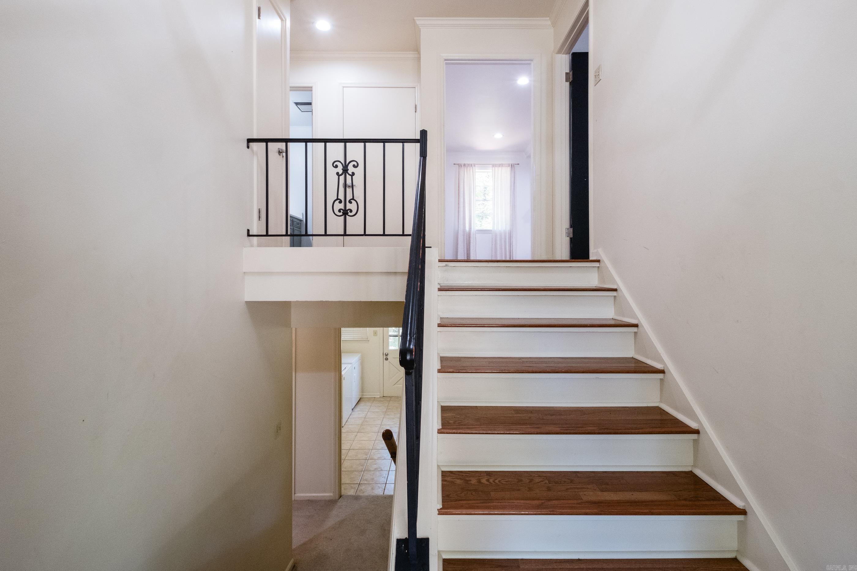 Leawood Manor 1st - Residential