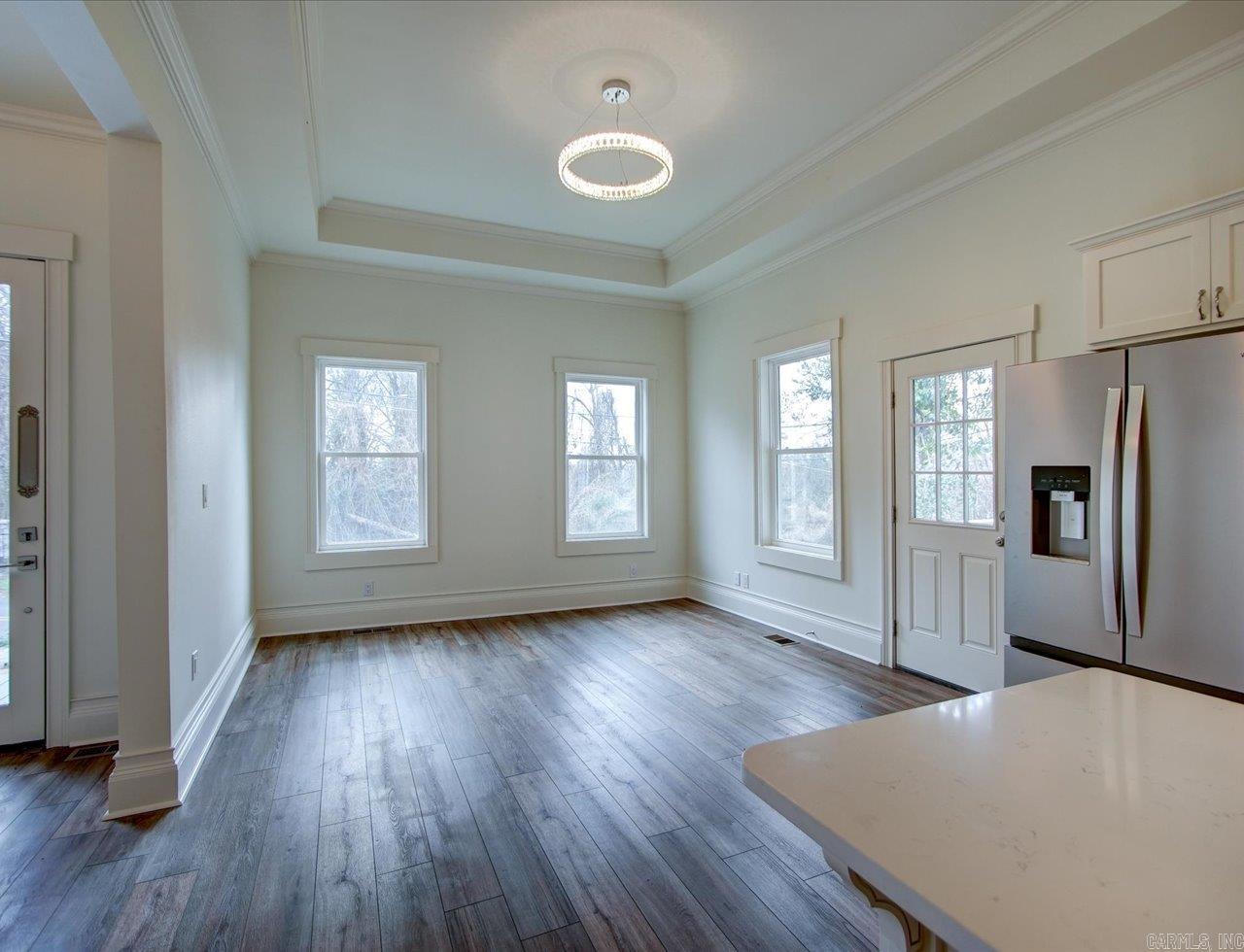 WEST END HIGHLAND - Residential