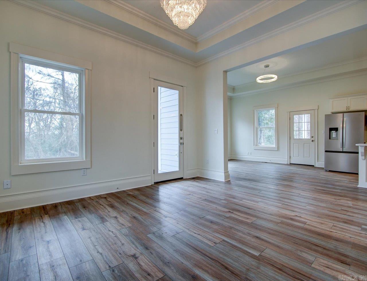 WEST END HIGHLAND - Residential