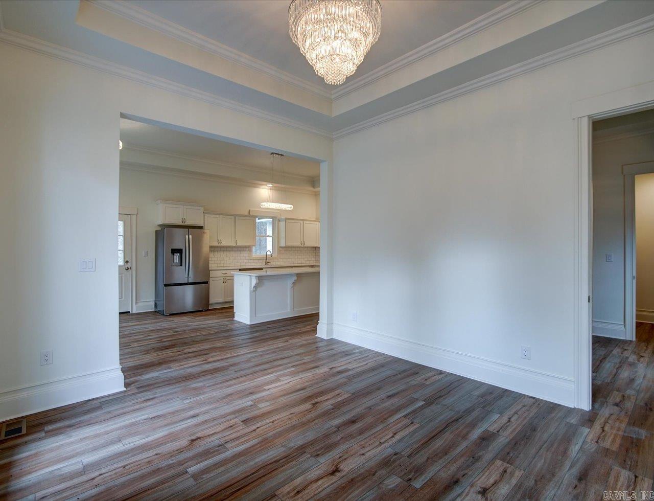 WEST END HIGHLAND - Residential