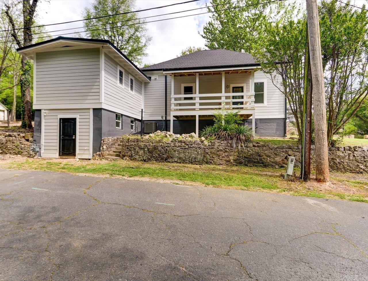 WEST END HIGHLAND - Residential