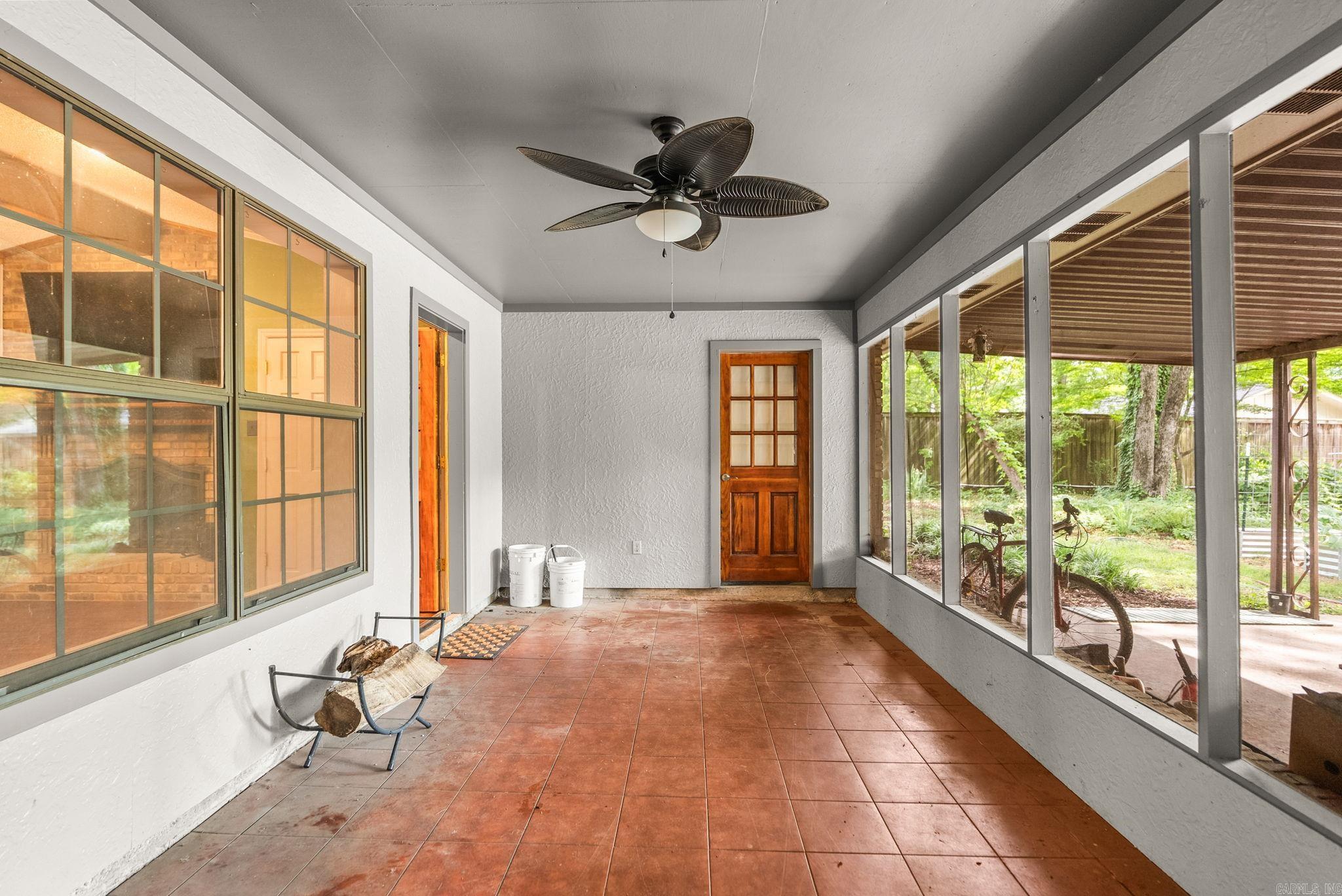 SMOKING OAKS ADD - Residential