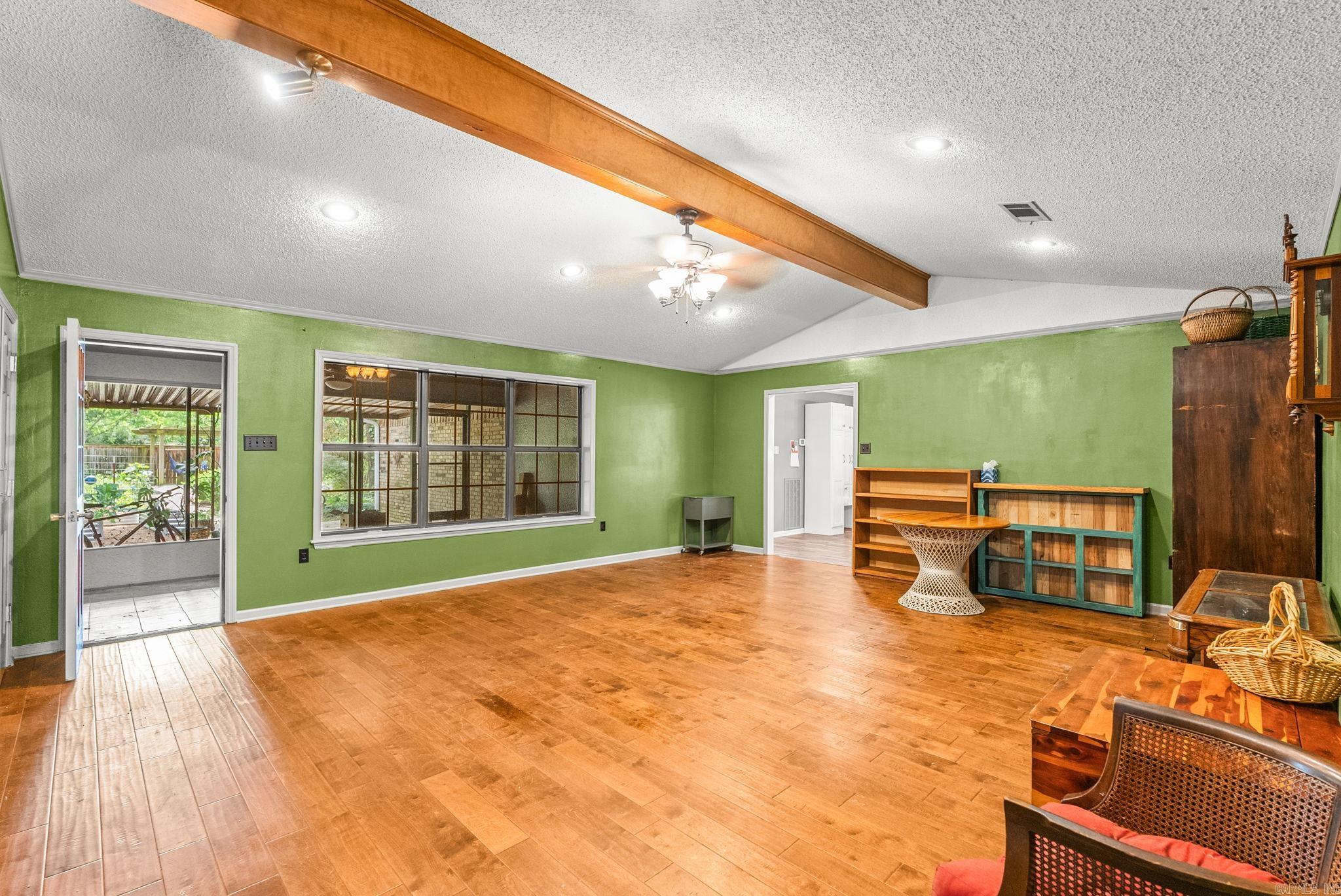 SMOKING OAKS ADD - Residential