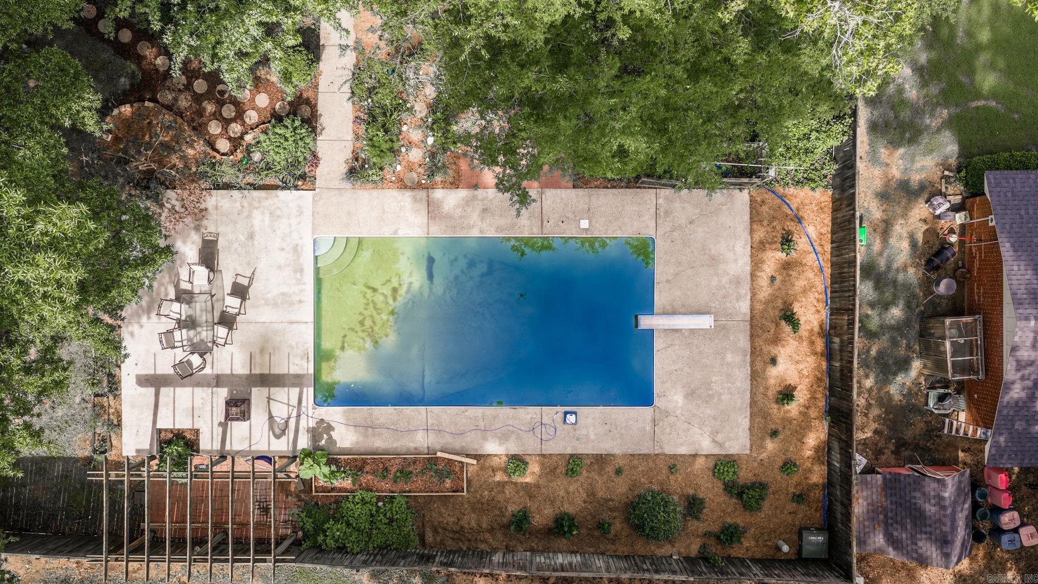 SMOKING OAKS ADD - Residential