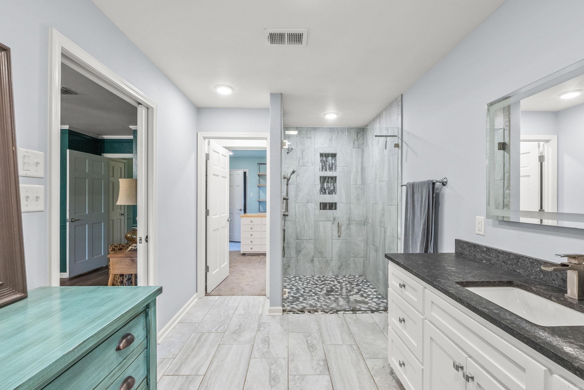 SMOKING OAKS ADD - Residential