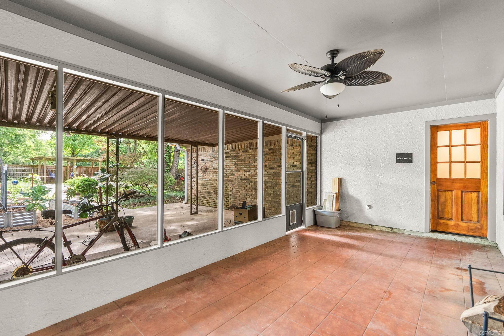 SMOKING OAKS ADD - Residential