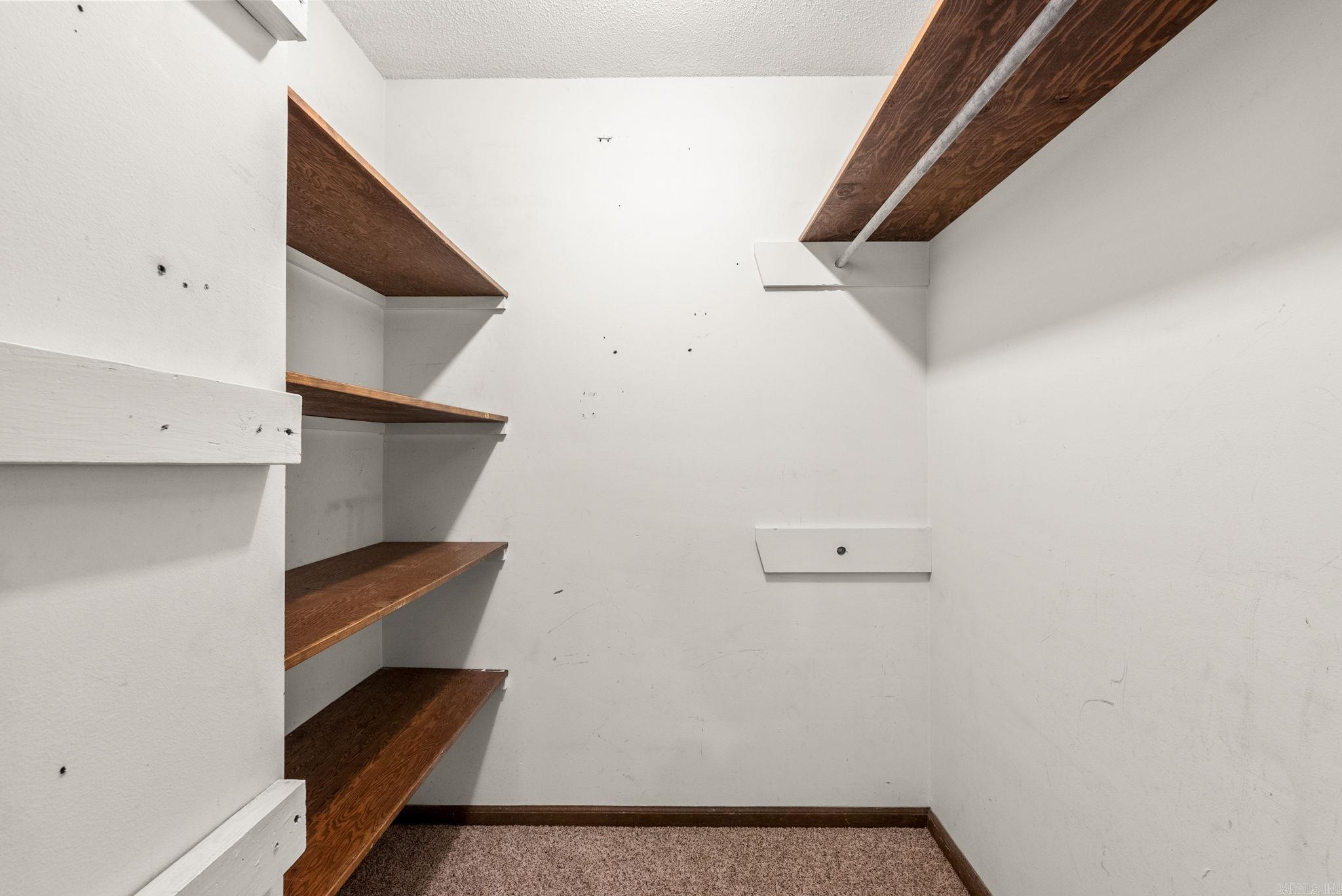 SMOKING OAKS ADD - Residential