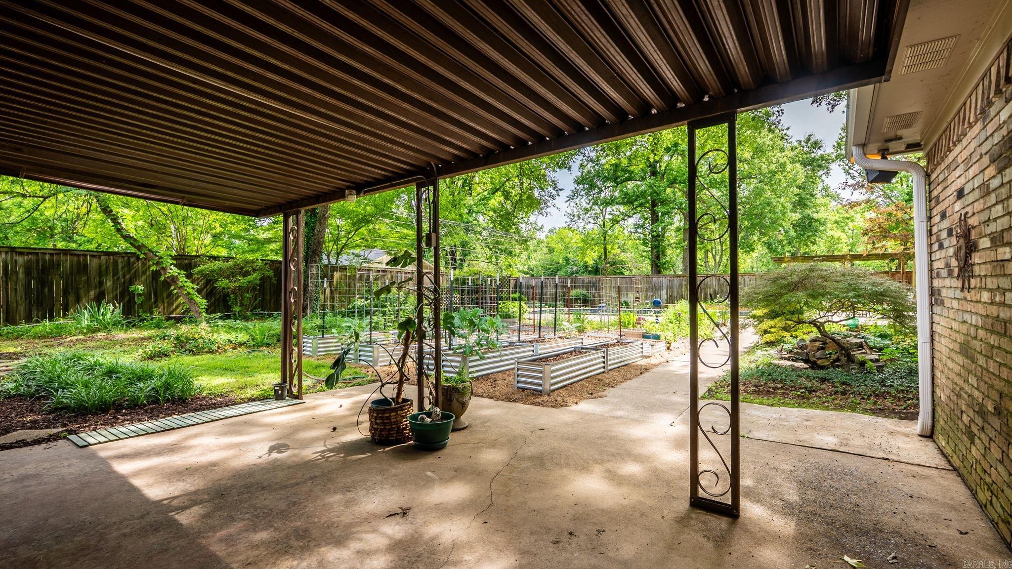 SMOKING OAKS ADD - Residential