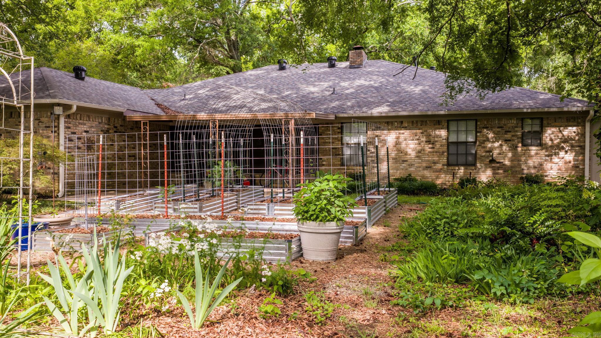 SMOKING OAKS ADD - Residential