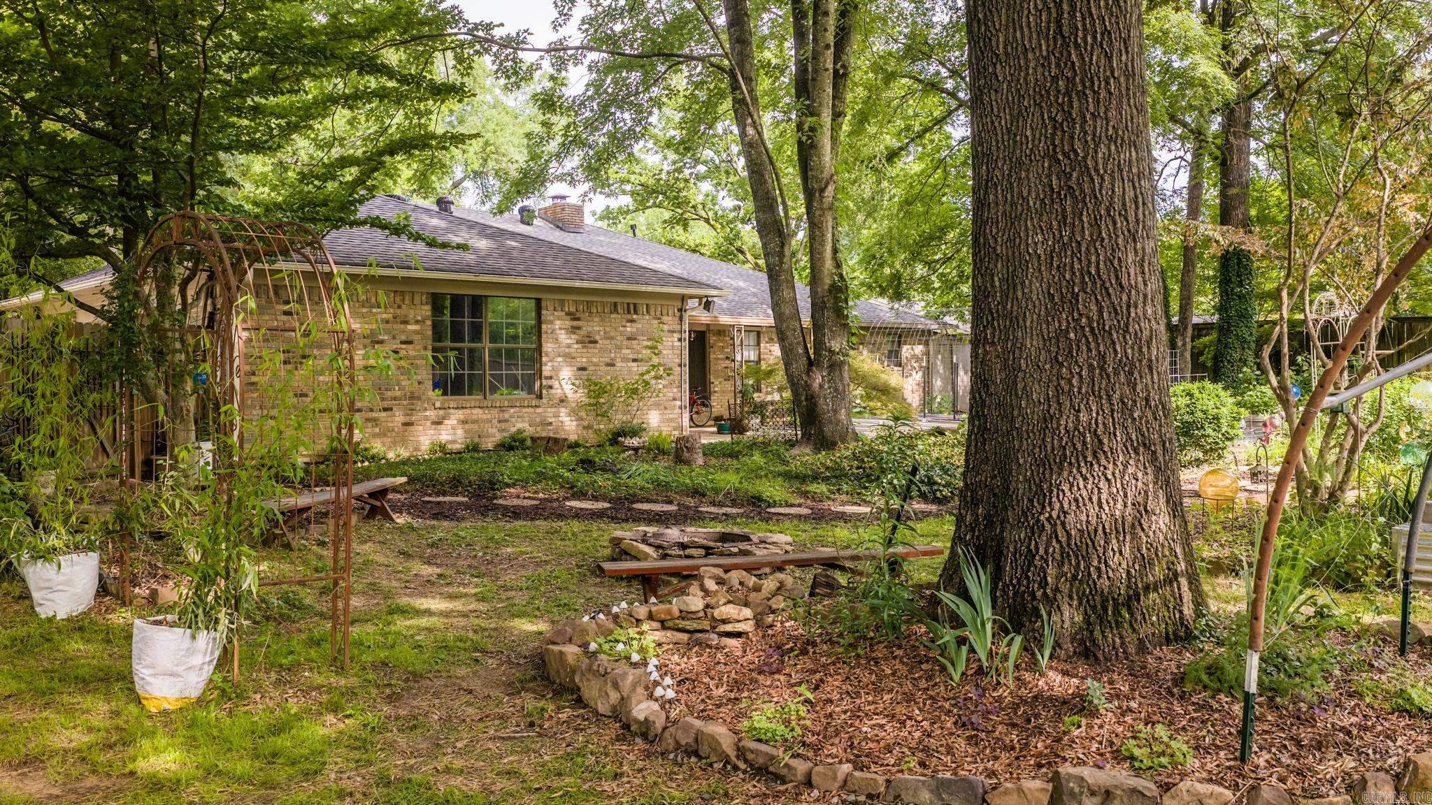 SMOKING OAKS ADD - Residential