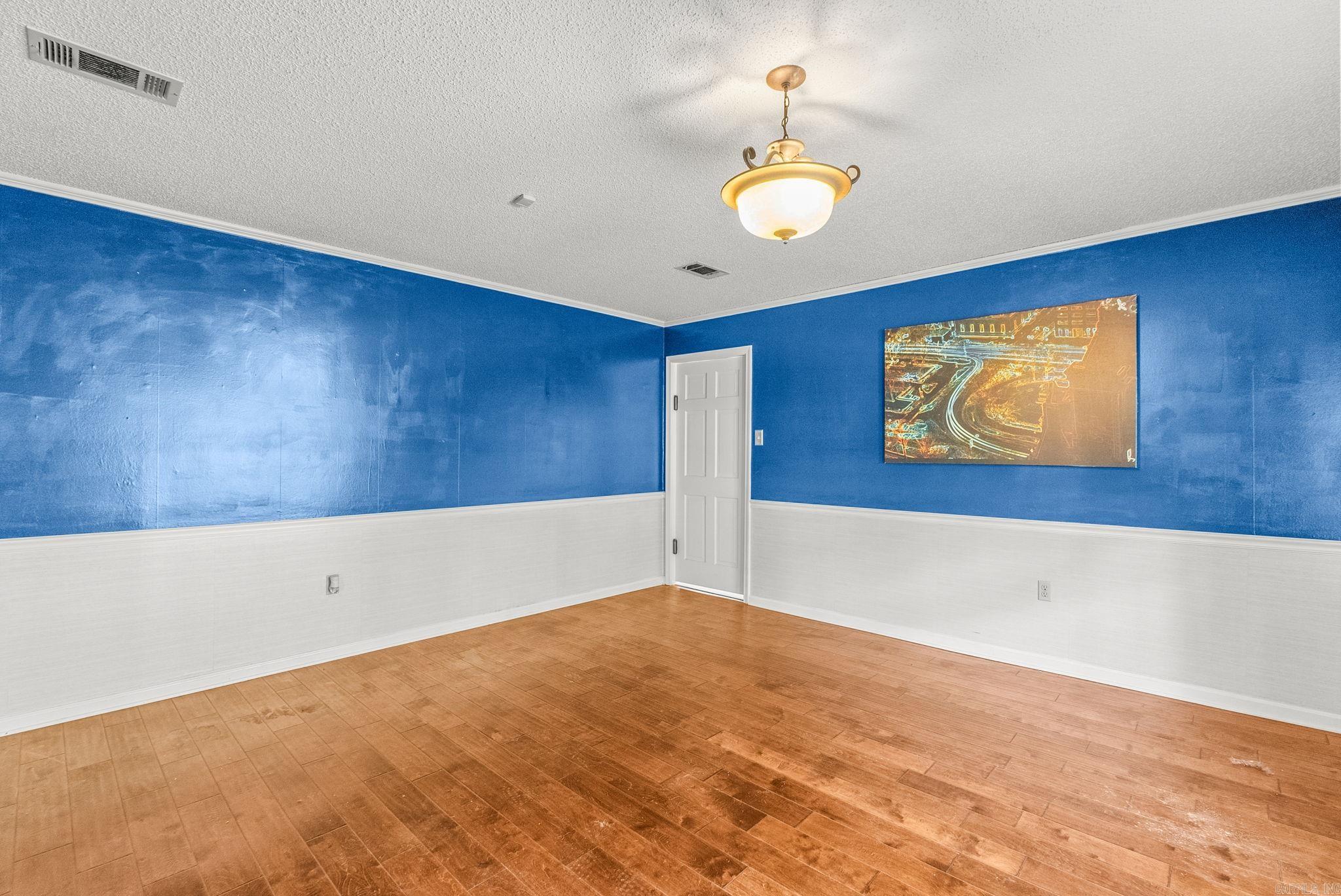 SMOKING OAKS ADD - Residential