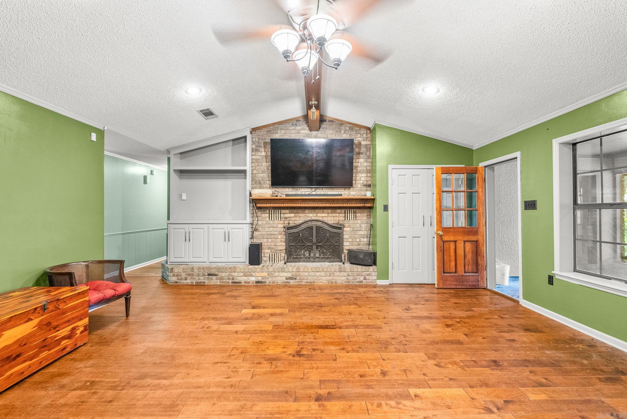 SMOKING OAKS ADD - Residential