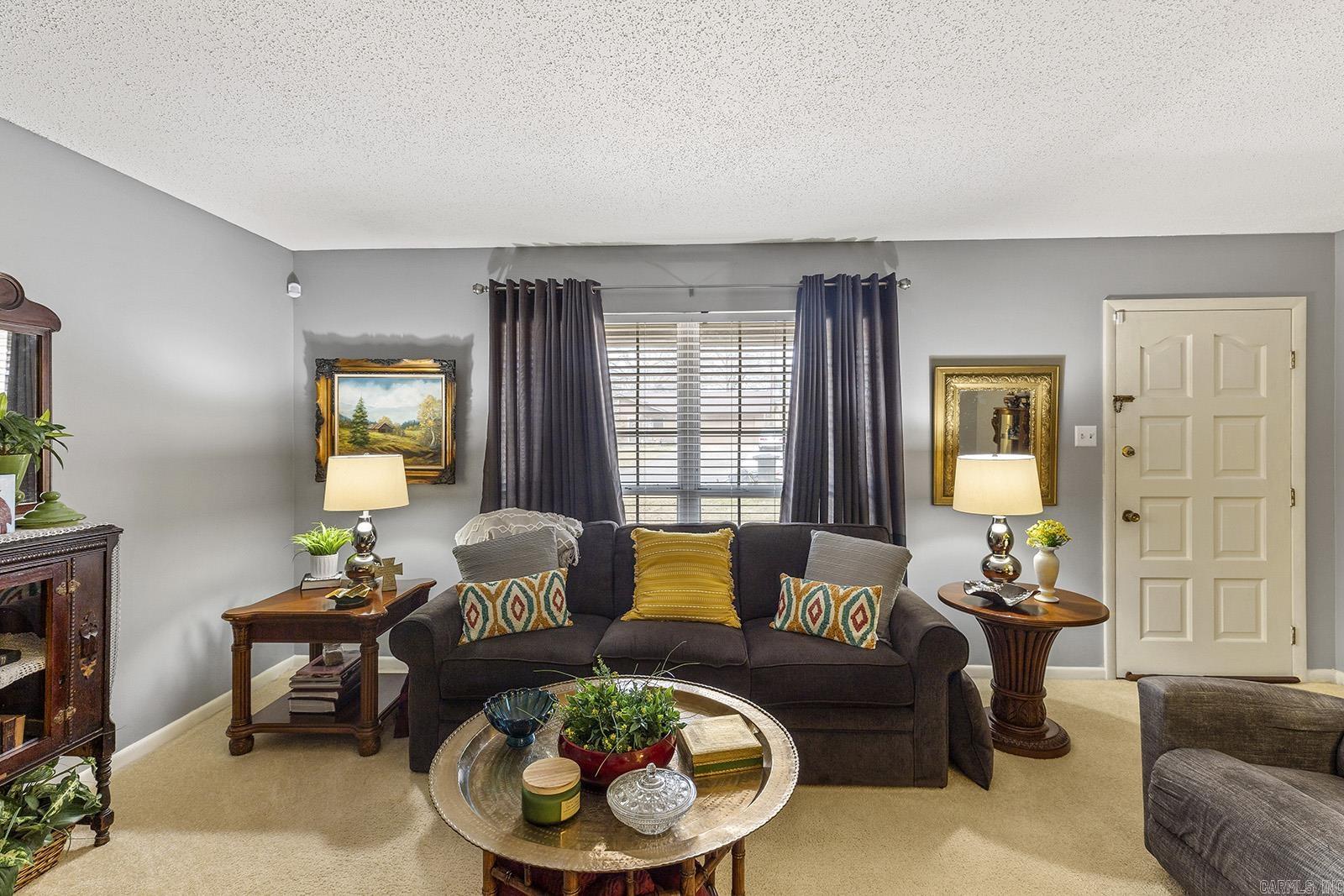 NORTH HILLS MANOR - Residential