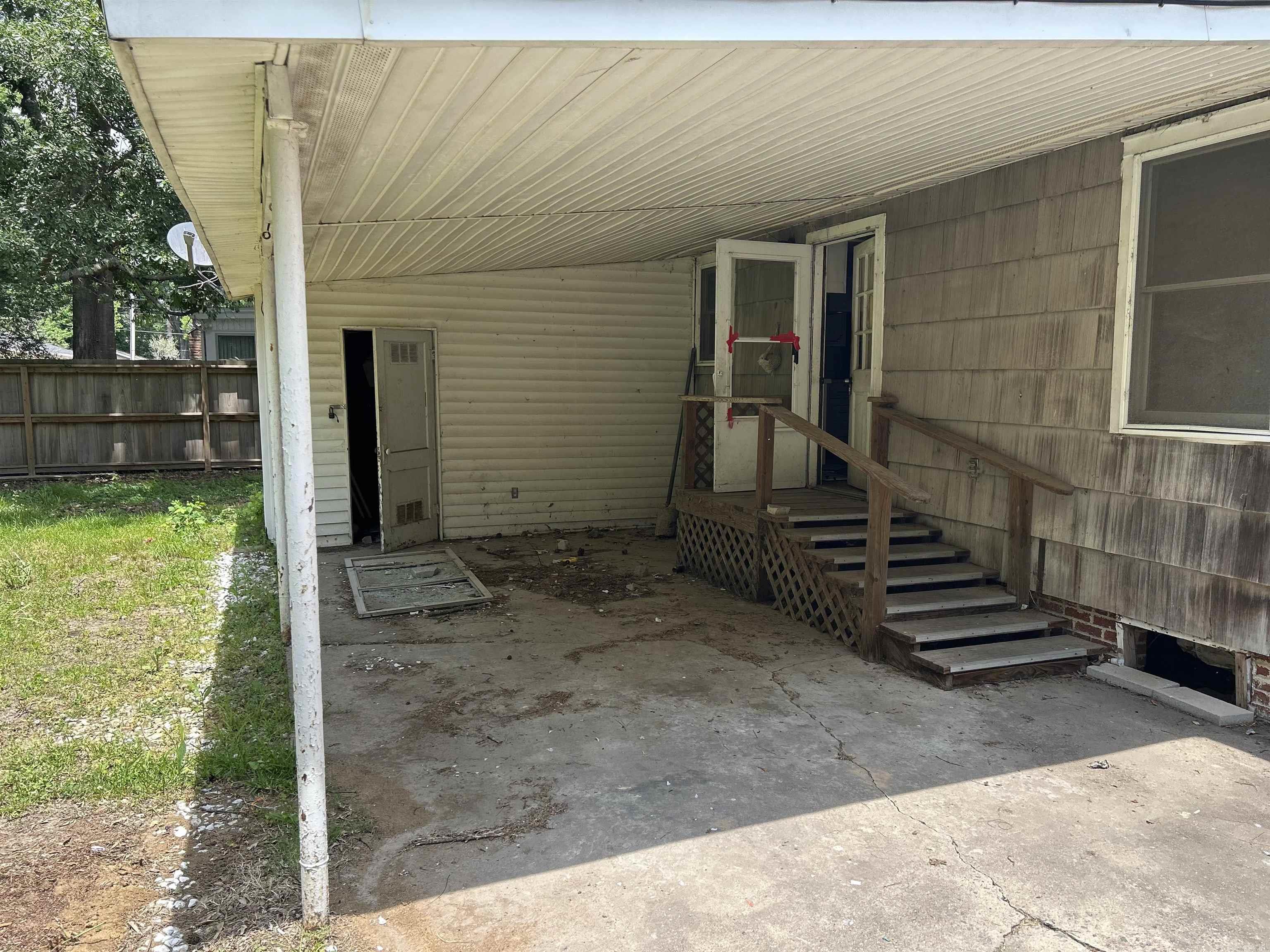 MCGEHEE - Residential