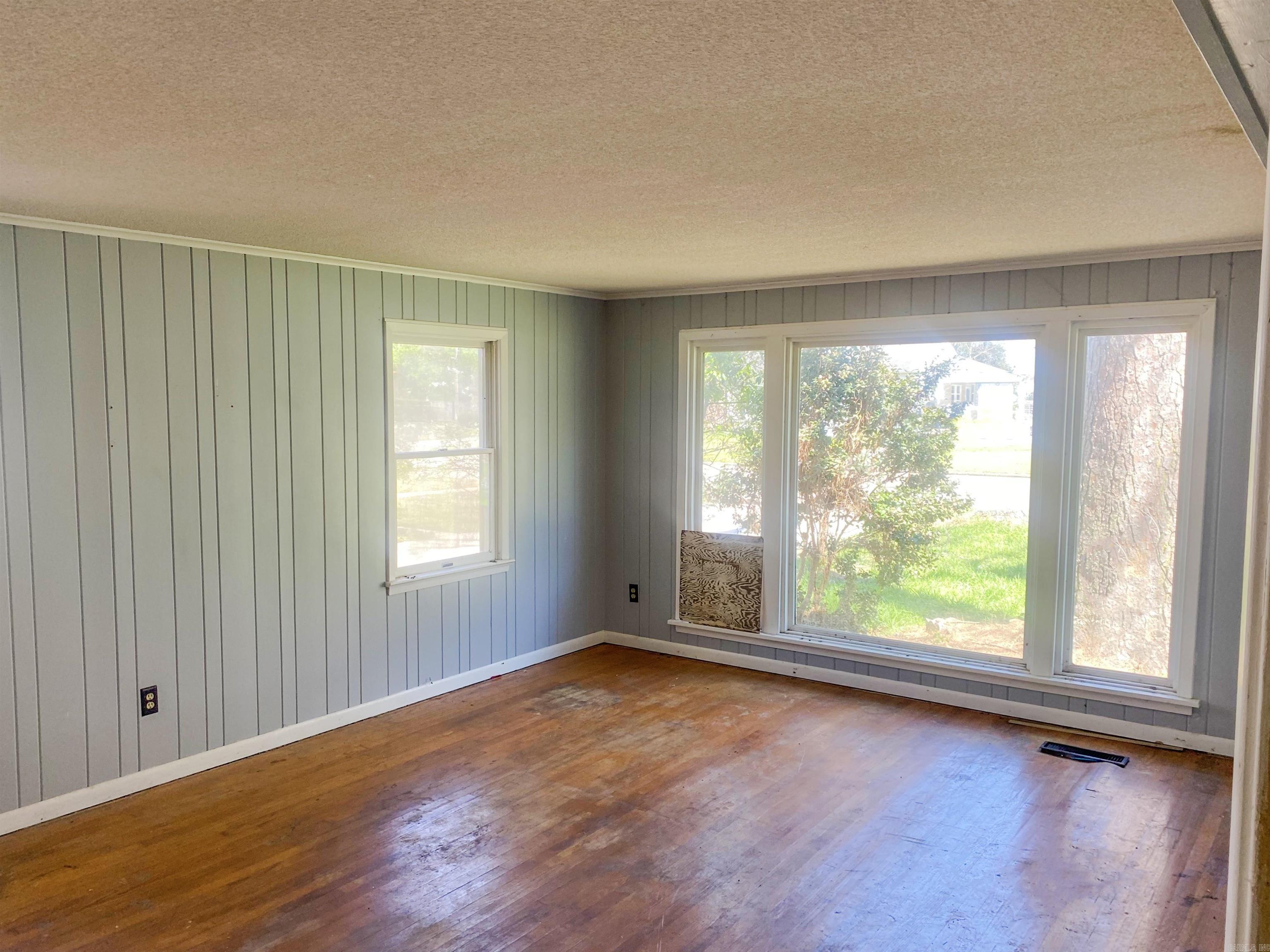 MCGEHEE - Residential