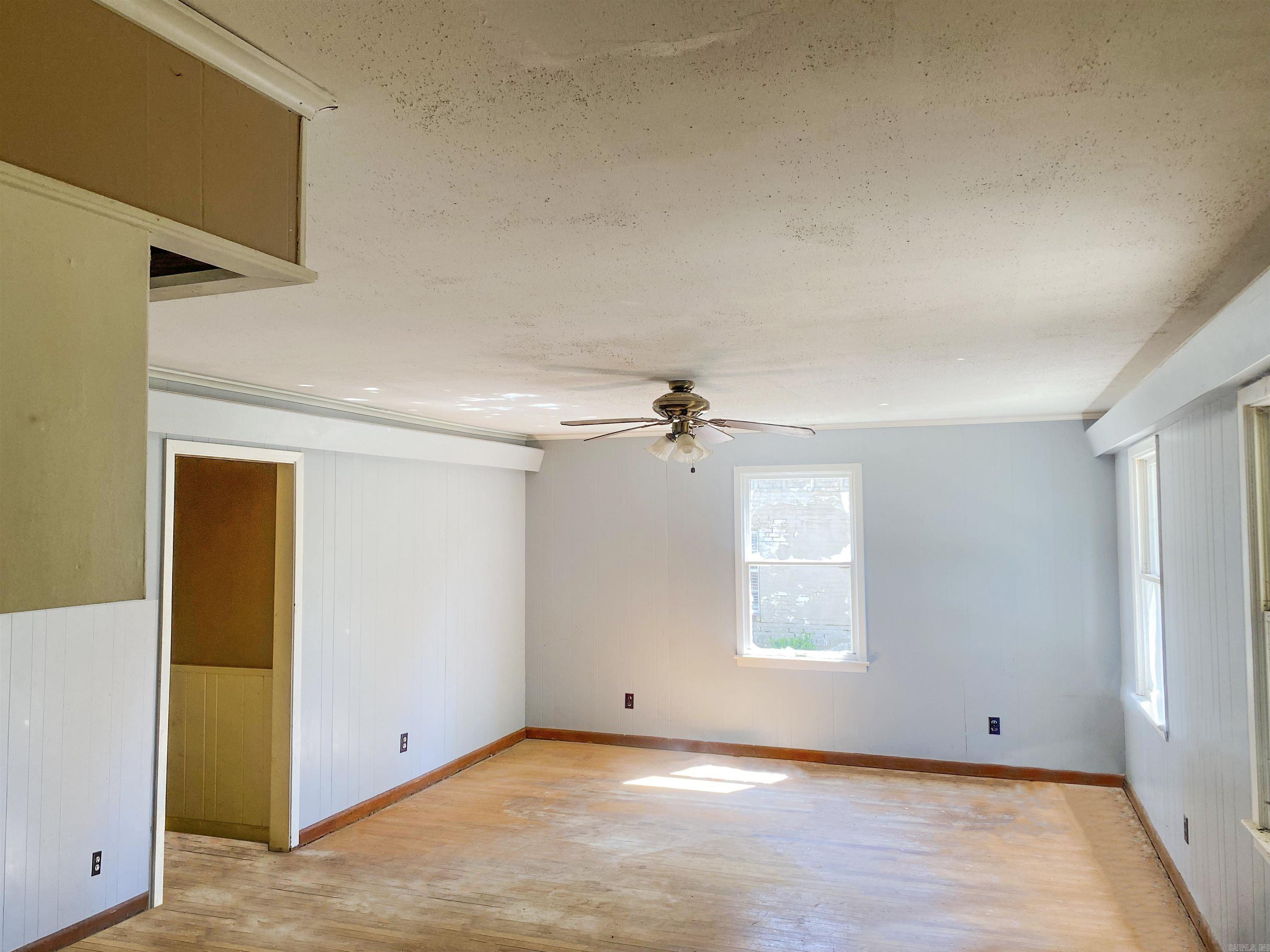 MCGEHEE - Residential