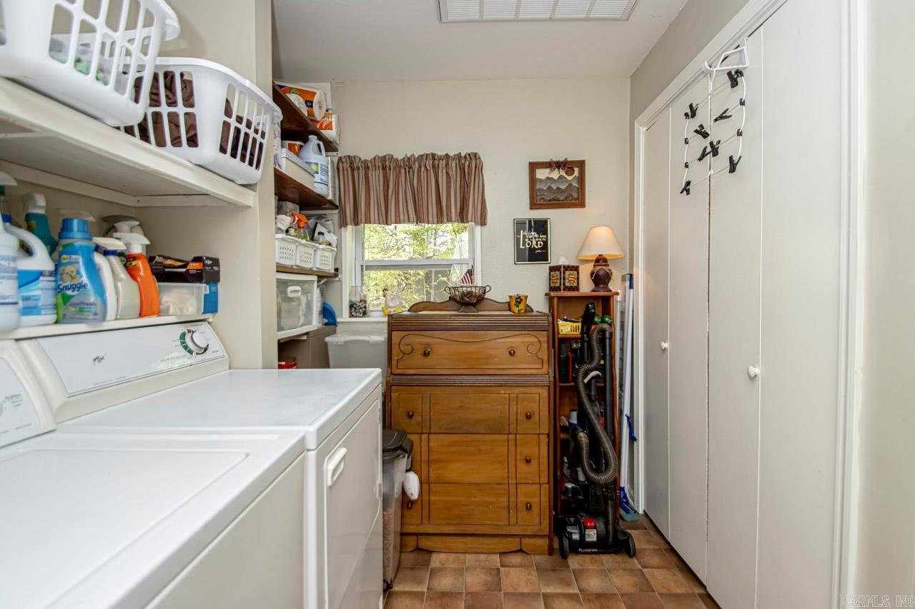 Mabelvale - Residential Income