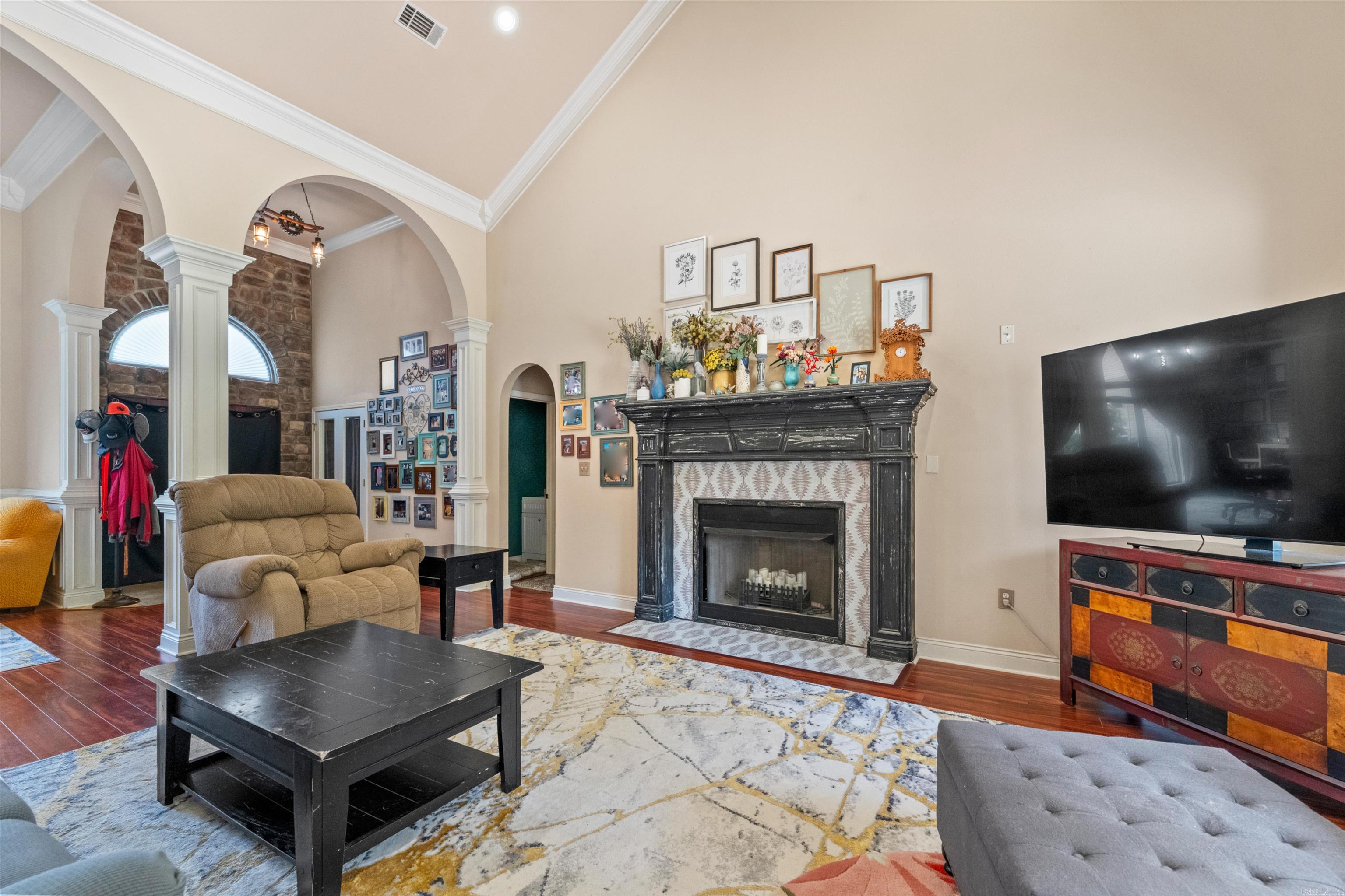CYPRESS BAYOU ESTATES - Residential