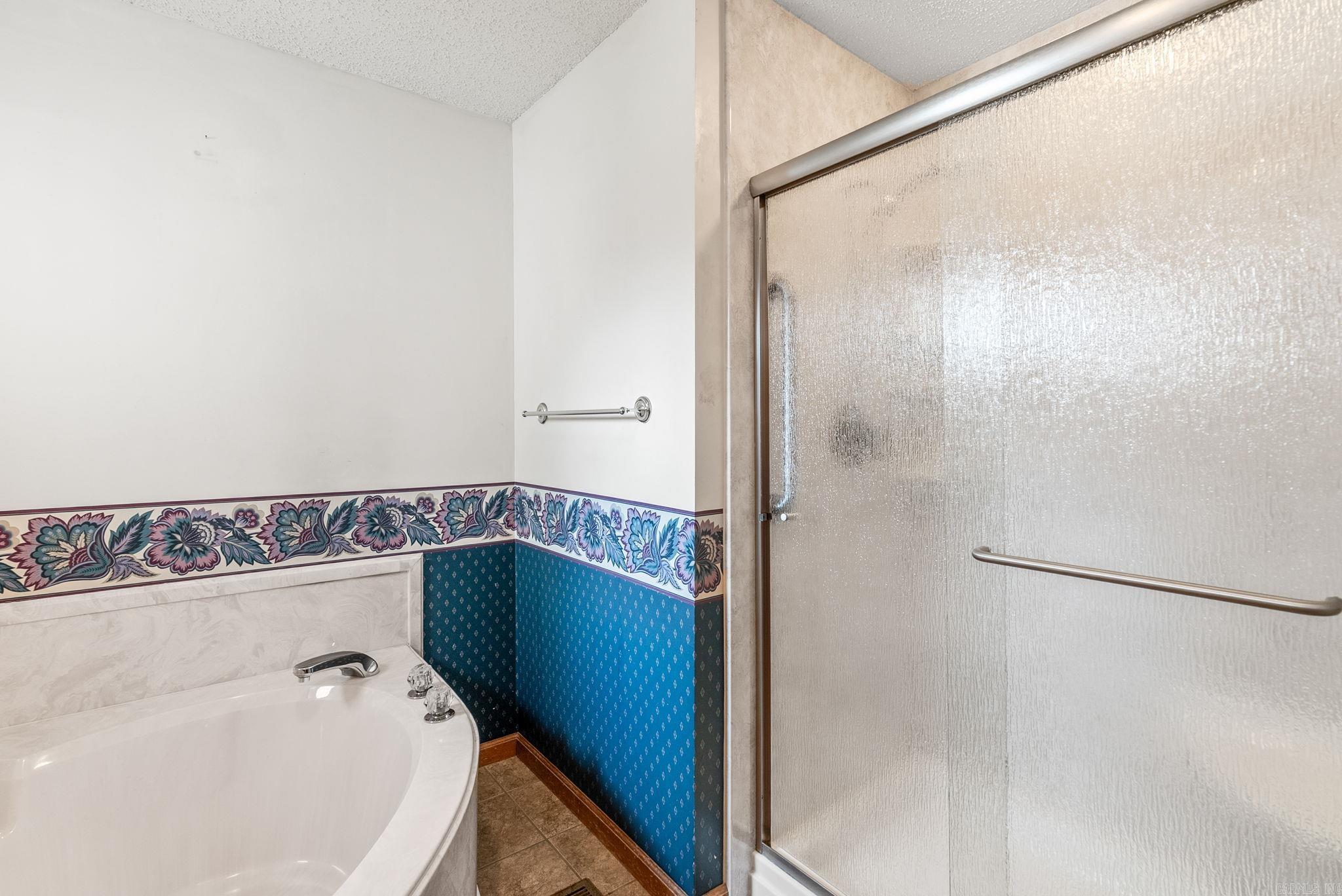 WESTLAKE - Residential