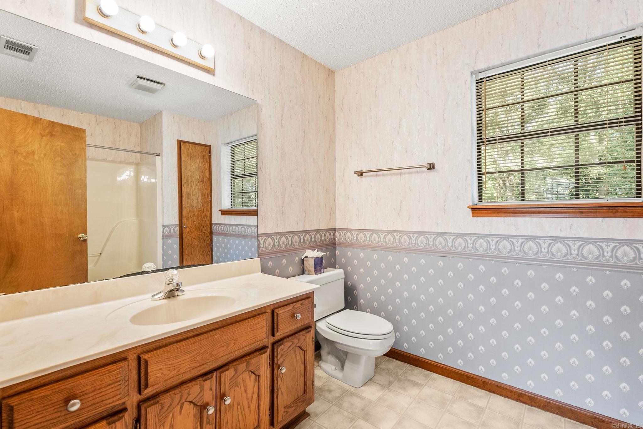 WESTLAKE - Residential