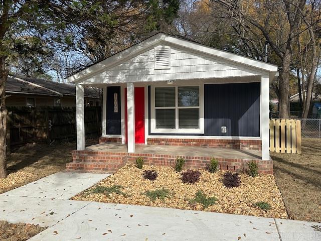 CHASTAIN - Residential