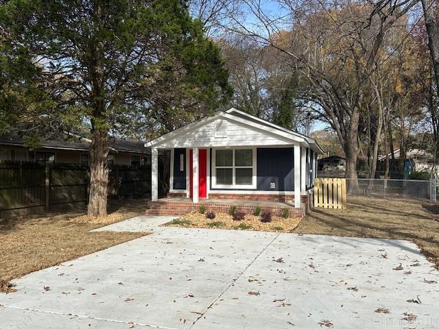 CHASTAIN - Residential