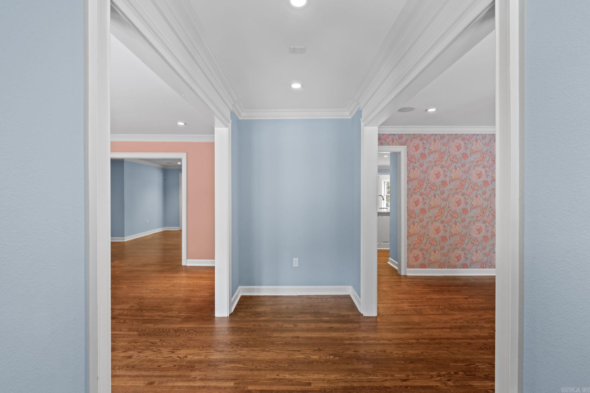 Pine Manor - Residential