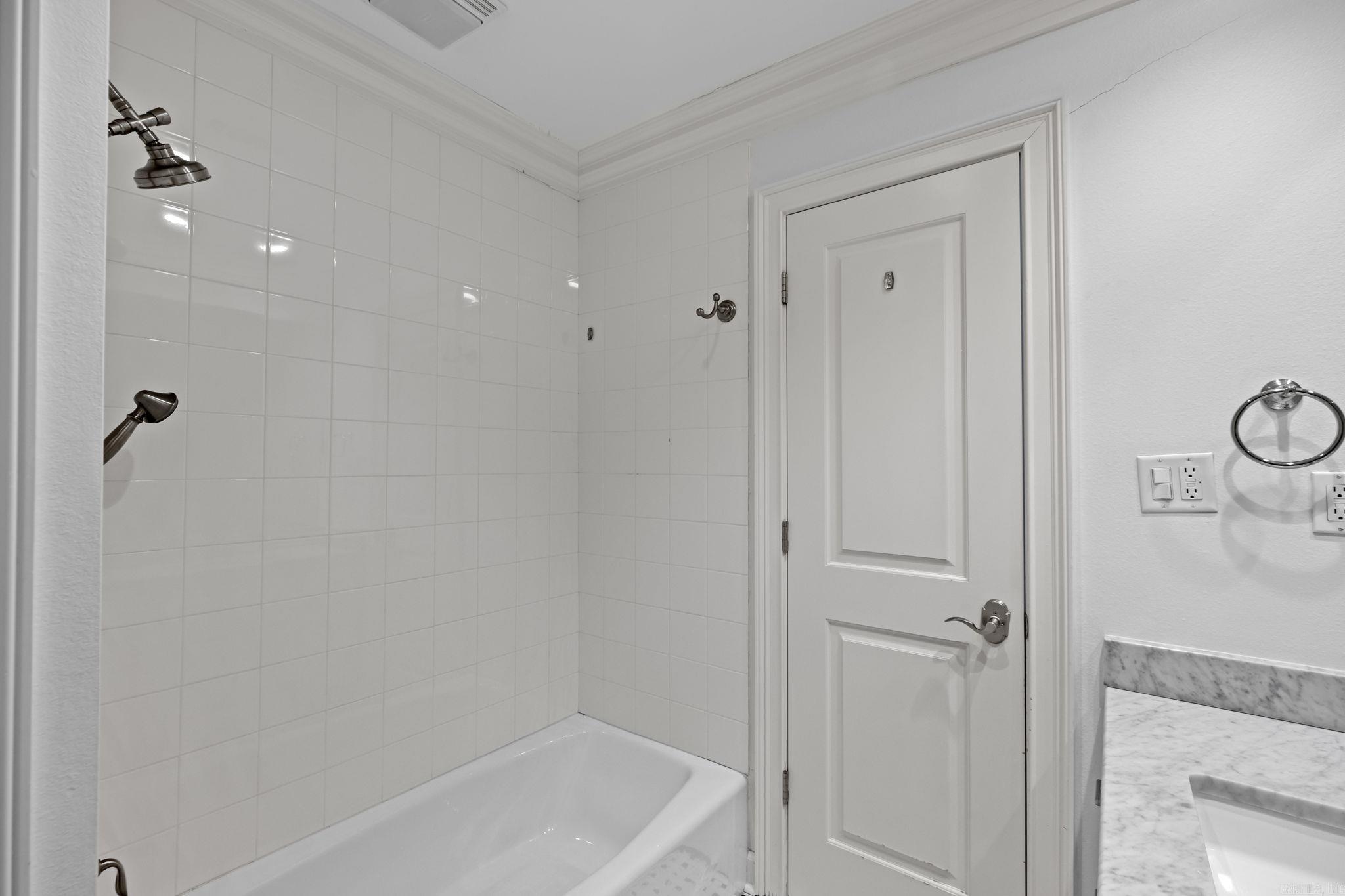 Pine Manor - Residential