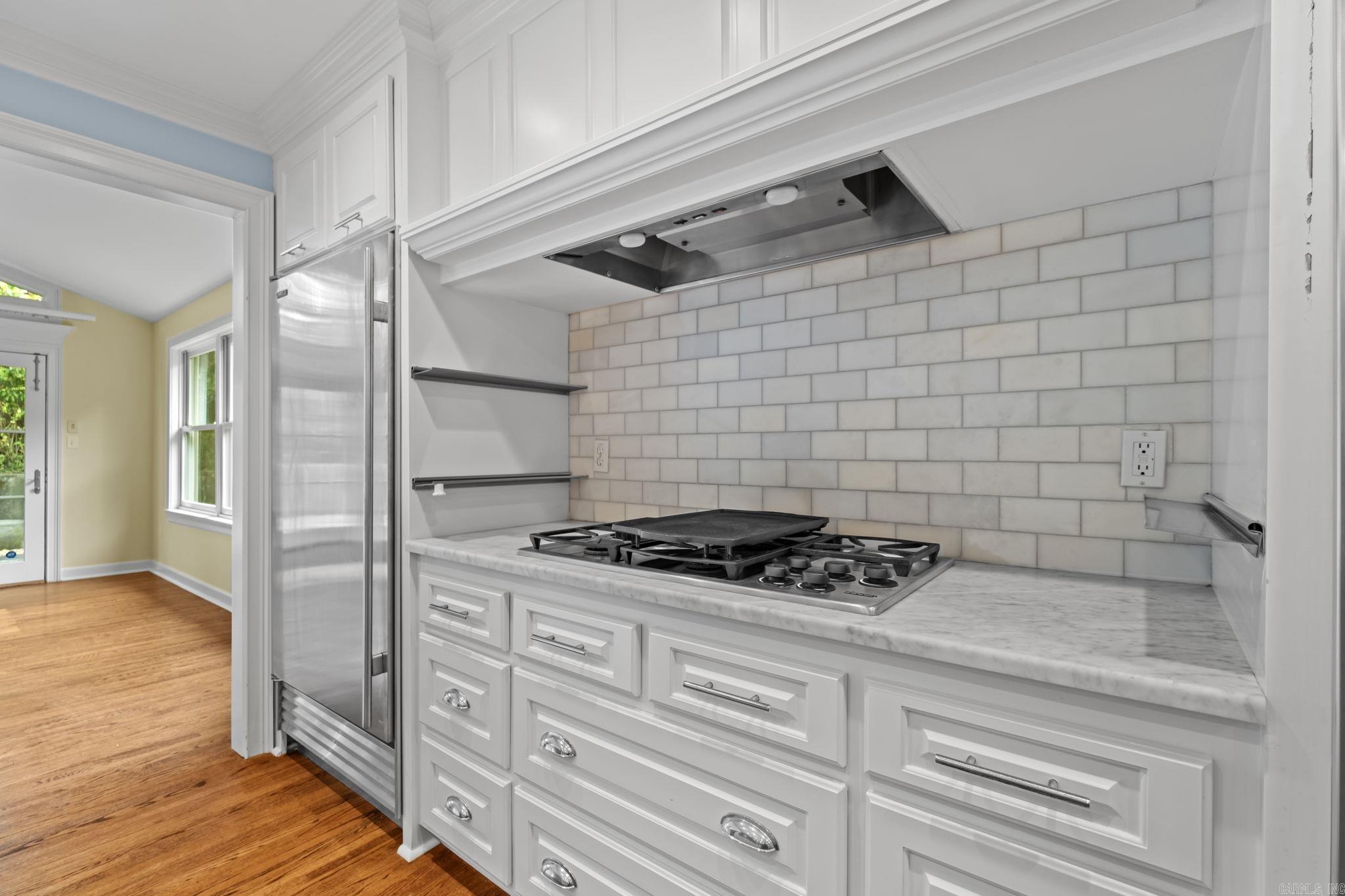 Pine Manor - Residential