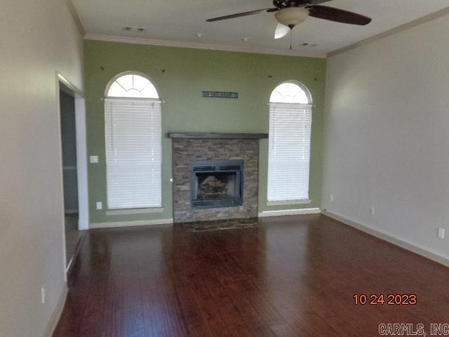 WEDGEWOOD CREEK - Residential