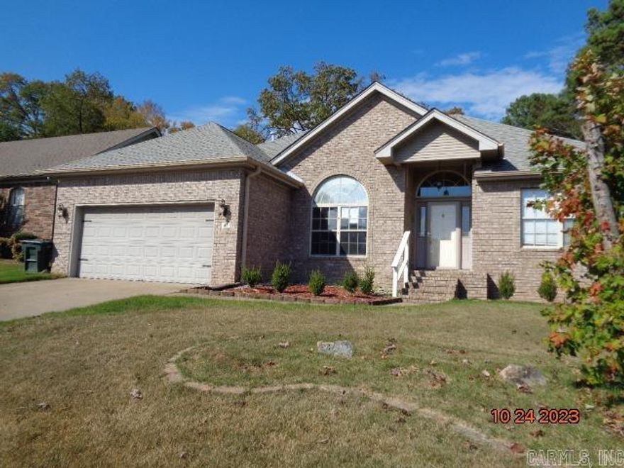 One story Brick and frame home in a nice well maintained area. Nice level yard. Nice patio overlooks privacy fenced rear yard. Very convenient to all major travel ways. Seller does not pay customary closing costs: including title policy, escrow fees, survey or transfer fees. Proof of funds required on cash transactions ; Lender Pre-Approval letter for financed offers (dated within last 30 days) Agents please see confidential remarks for offer instructions!!!!!!