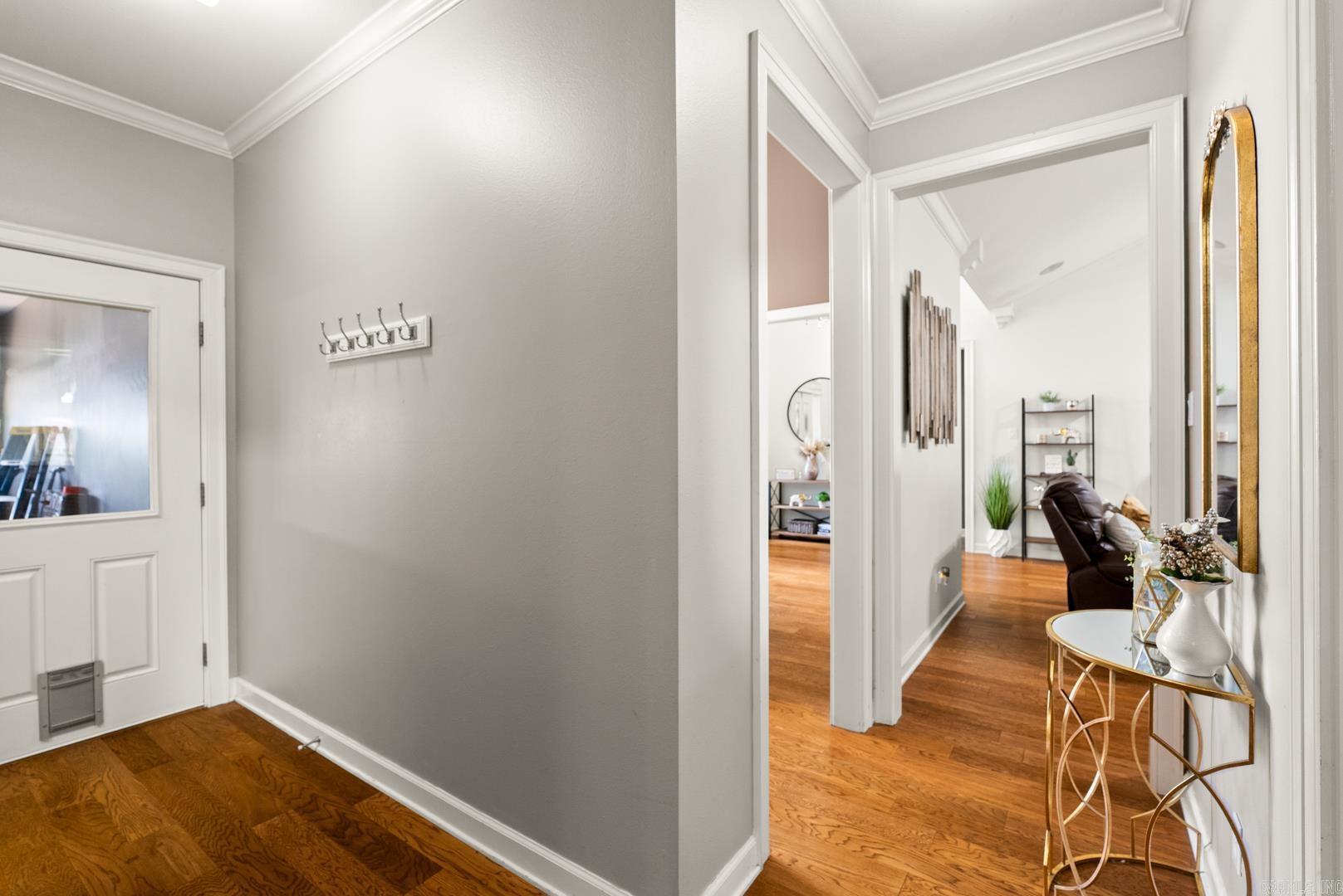 SOUTH WIND - Residential