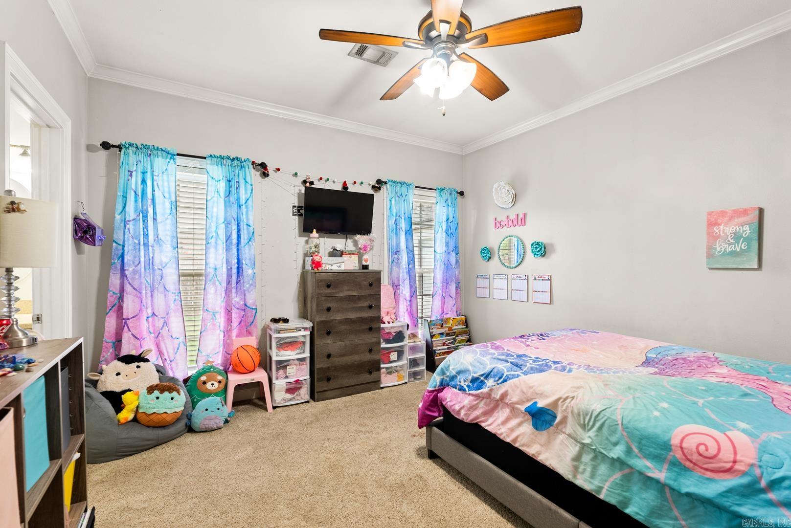 SOUTH WIND - Residential