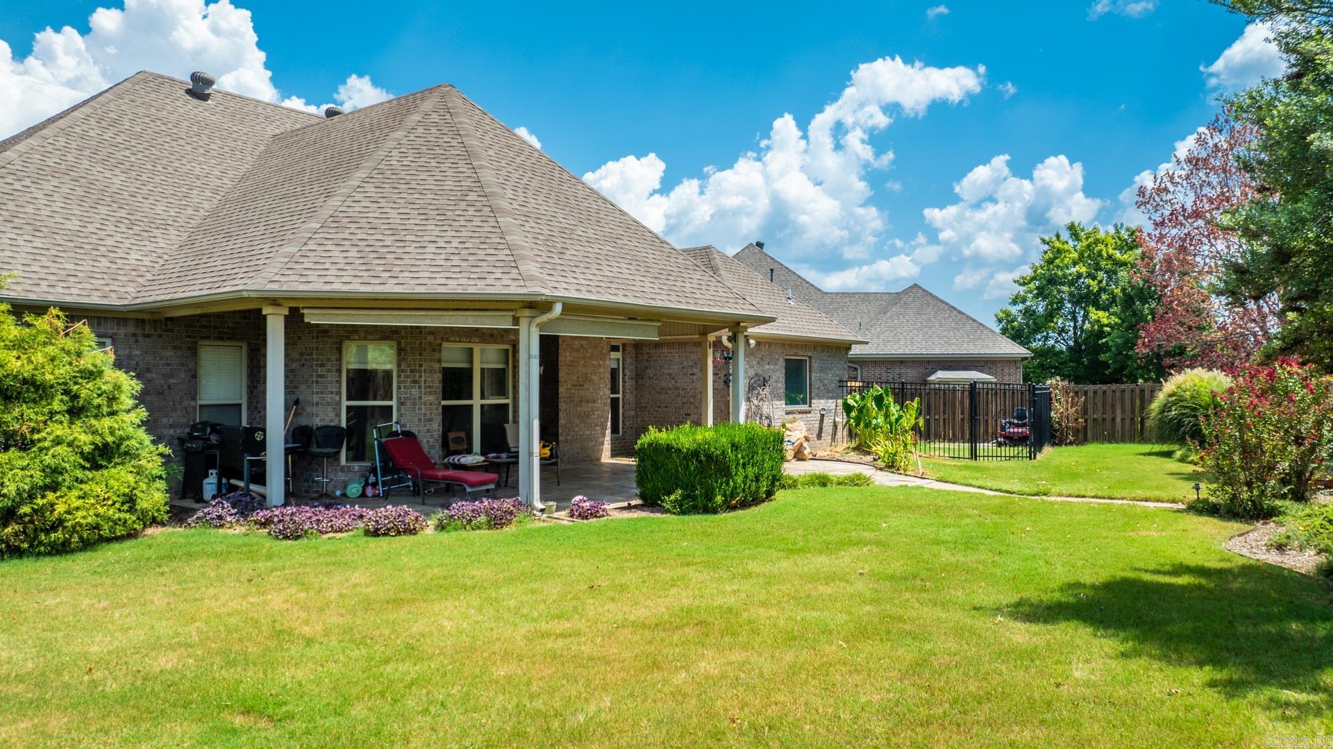SOUTH WIND - Residential