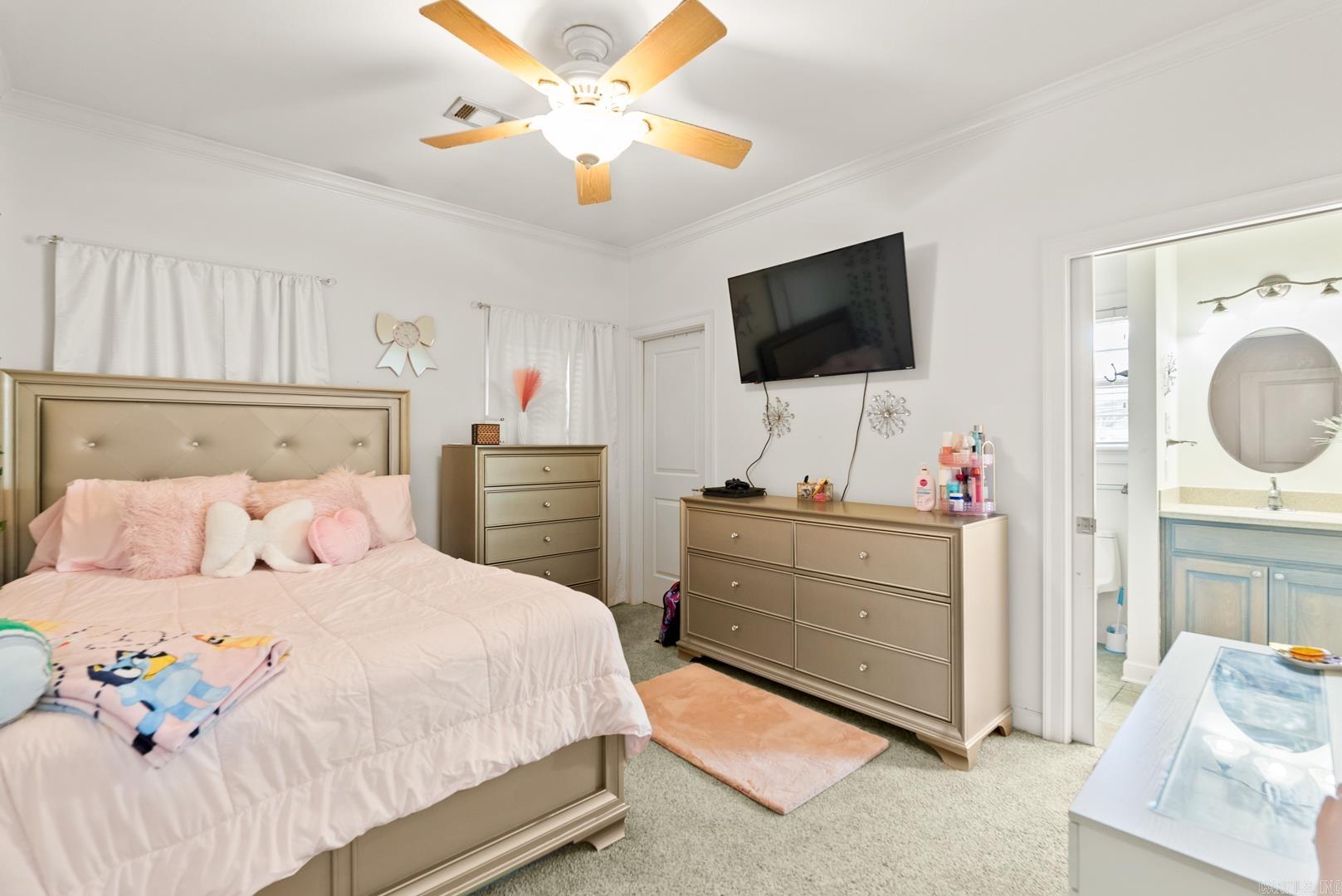 SOUTH WIND - Residential