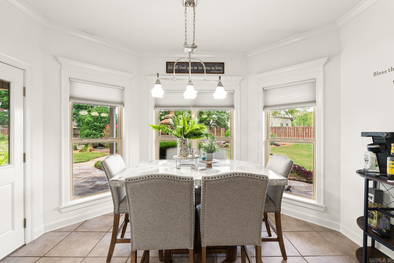 SOUTH WIND - Residential