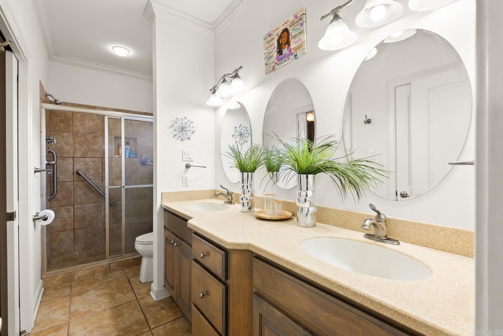 SOUTH WIND - Residential
