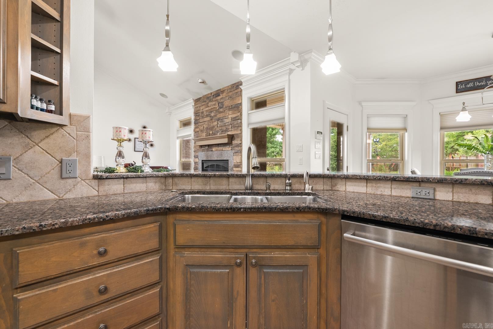 SOUTH WIND - Residential