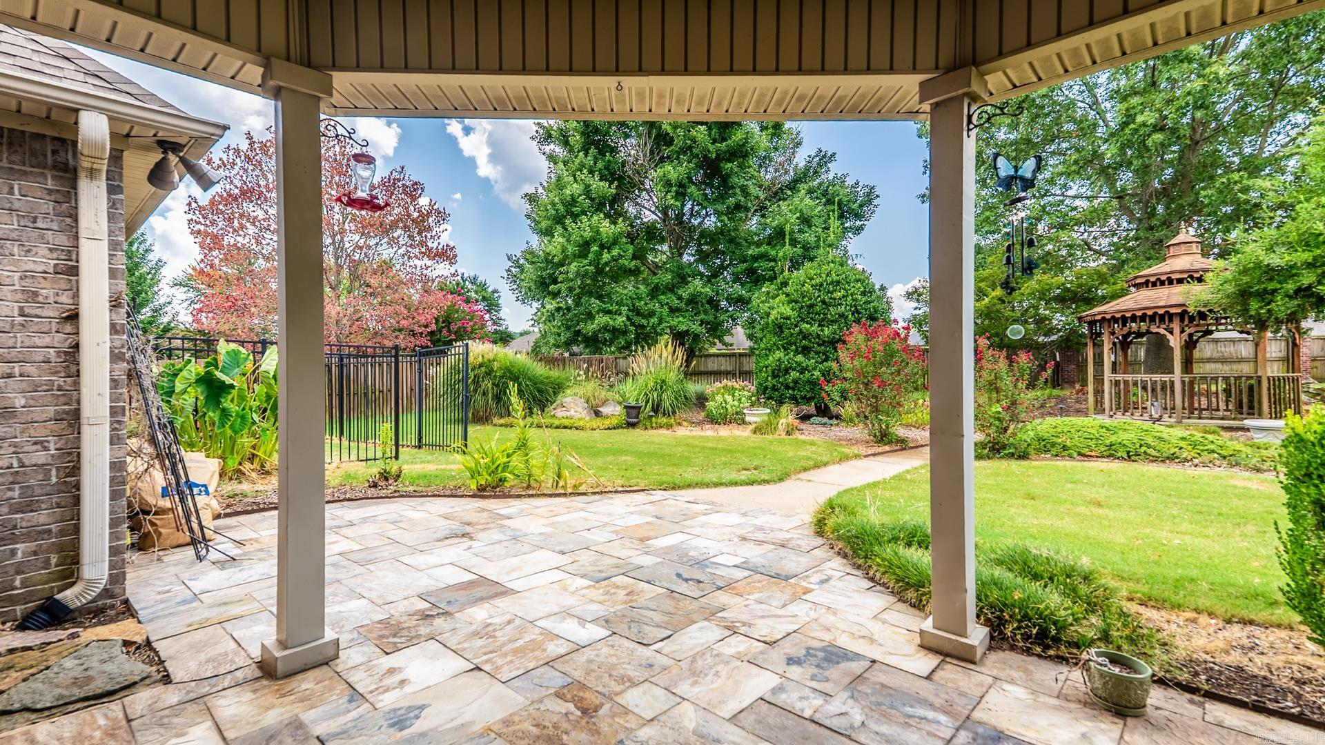 SOUTH WIND - Residential