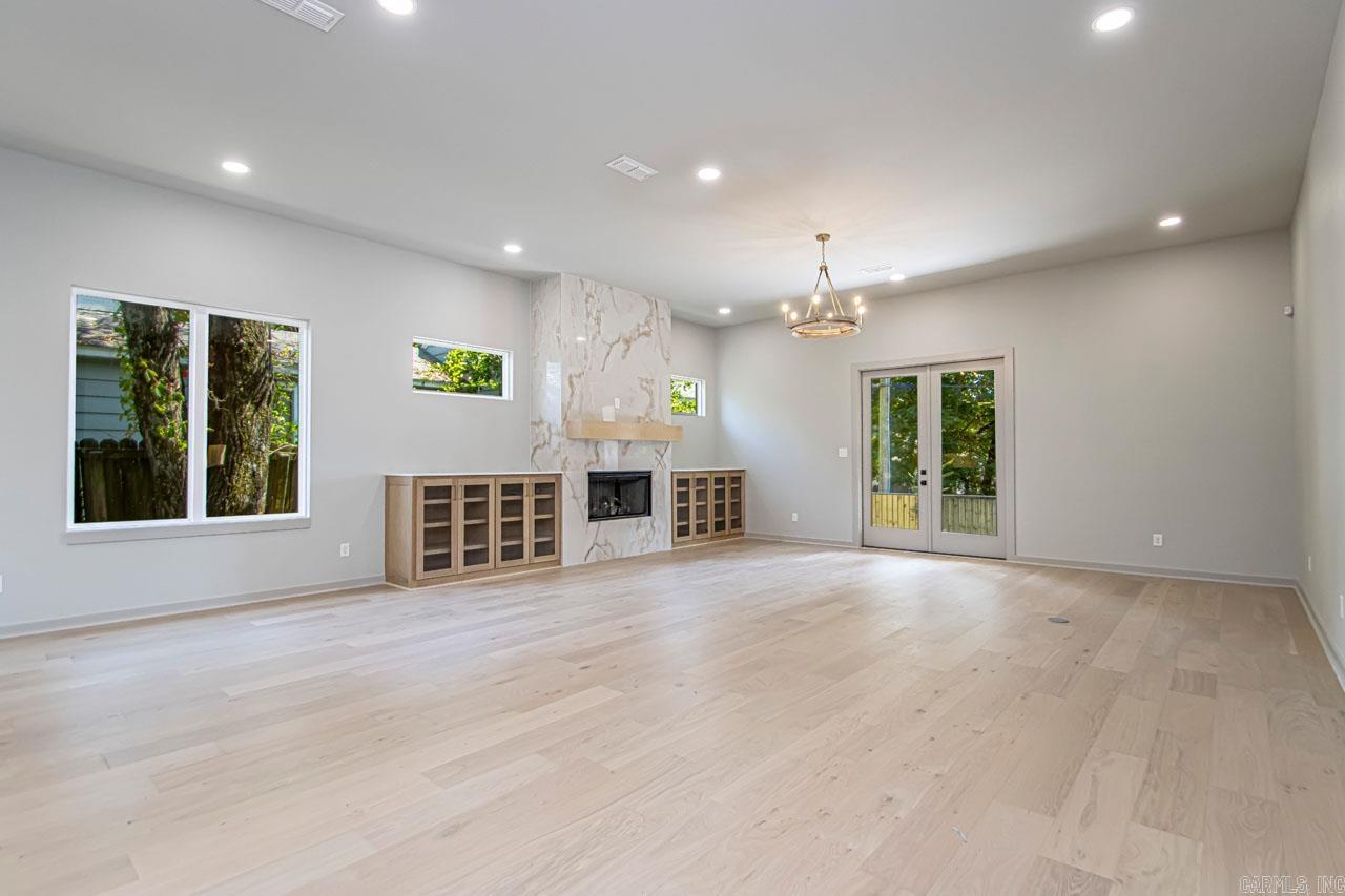 CAMMACK WOODS - Residential